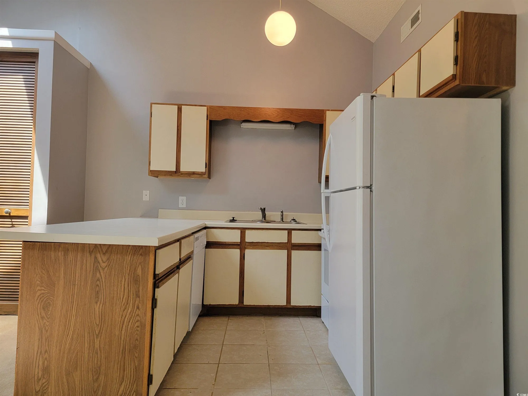 Property Slideshow image 5 of 17 | 500 fairway village dr n-9, Myrtle Beach, SC, 29588