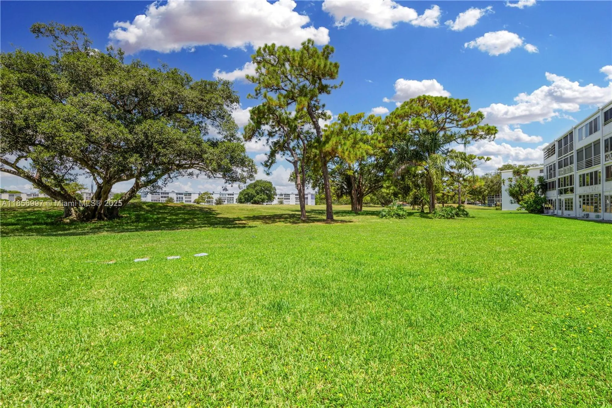 Property Slideshow image 5 of 22 | 1010 ellesmere a # 1010, Deerfield Beach, FL, 33442