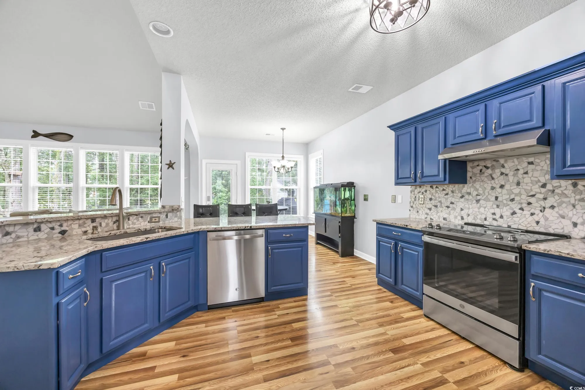 Property Slideshow image 10 of 40 | 6522 devonshire ln, Murrells Inlet, SC, 29576