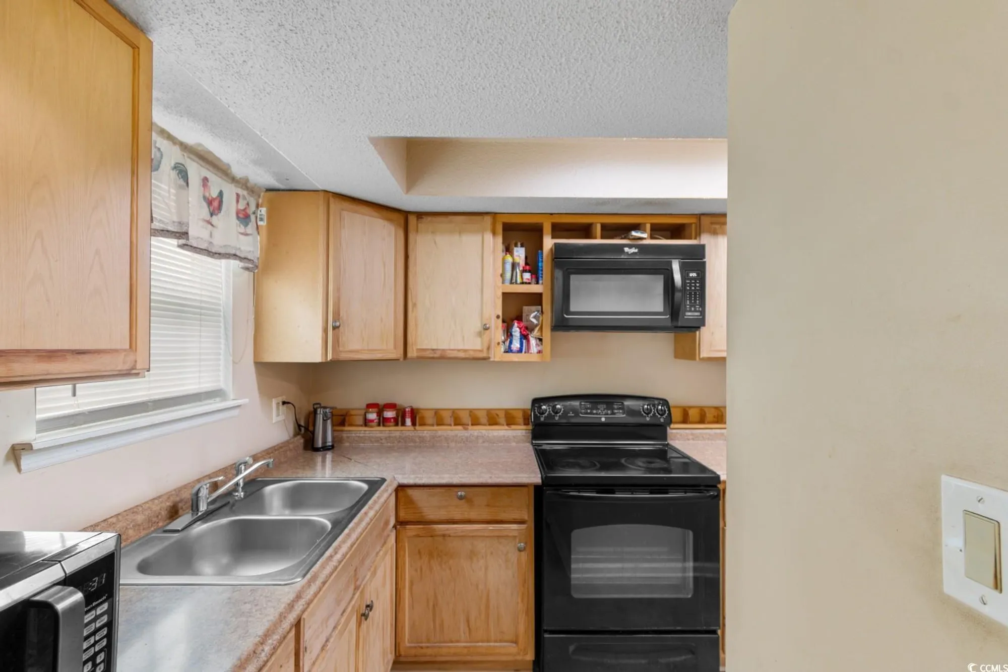 Property Slideshow image 3 of 35 | 6805 creekwatch rd unit 105, Myrtle Beach, SC, 29588