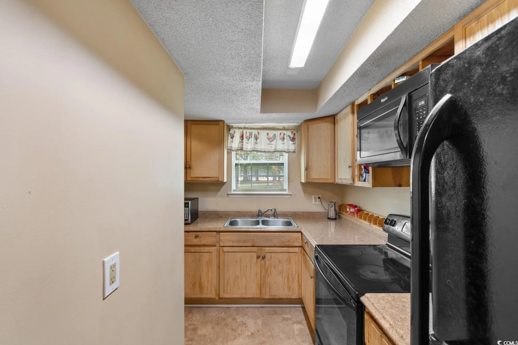 Property Slideshow image 4 of 35 | 6805 creekwatch rd unit 105, Myrtle Beach, SC, 29588