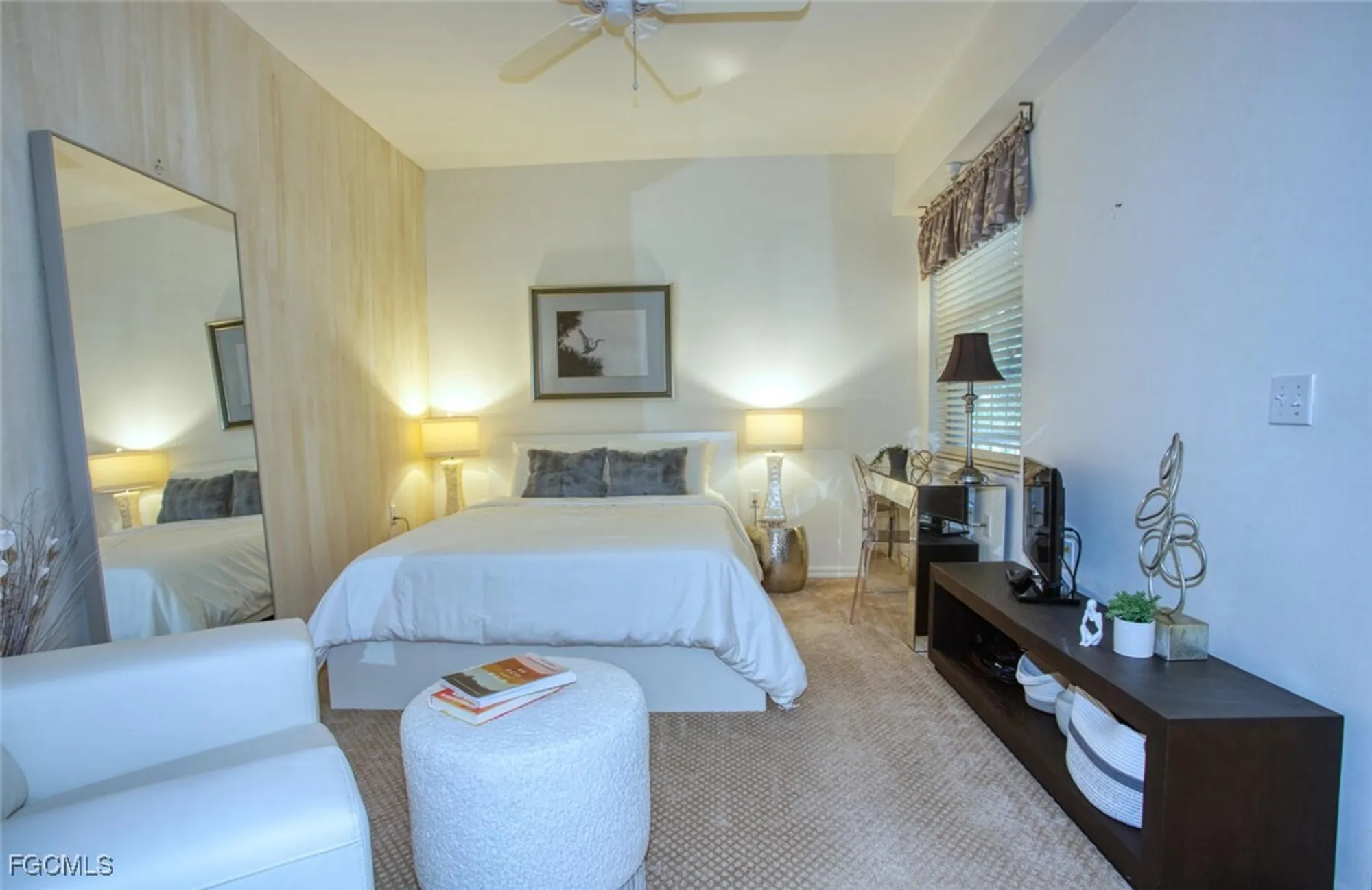 Property Slideshow image 16 of 20 | 10480 washingtonia palm way 1126, Fort Myers, FL, 33966