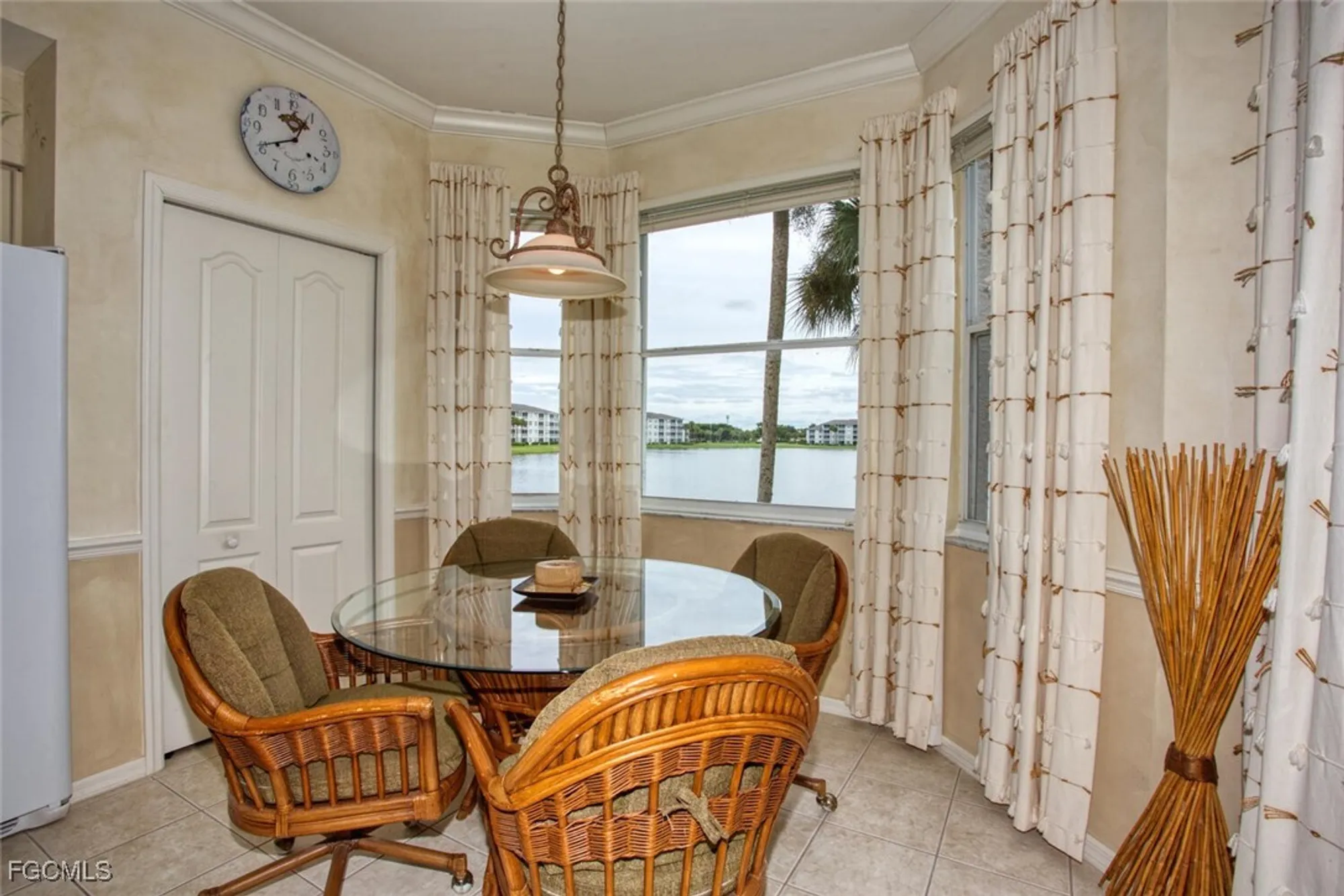 Property Slideshow image 11 of 20 | 10480 washingtonia palm way 1126, Fort Myers, FL, 33966