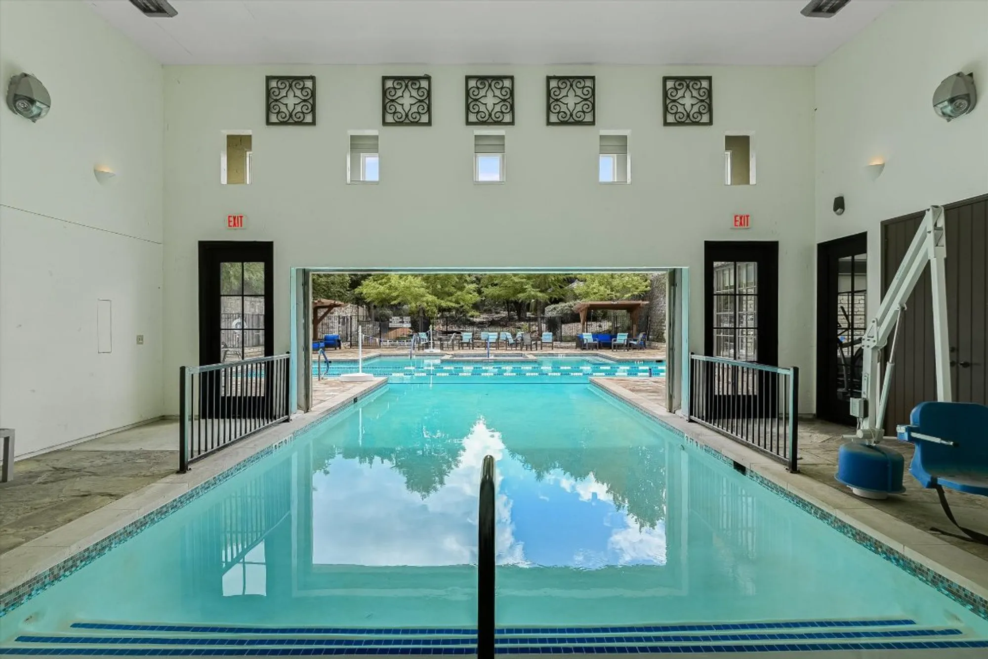 Property Slideshow image 23 of 31 | 102 bella toscana ave unit 1205, Lakeway, TX, 78734