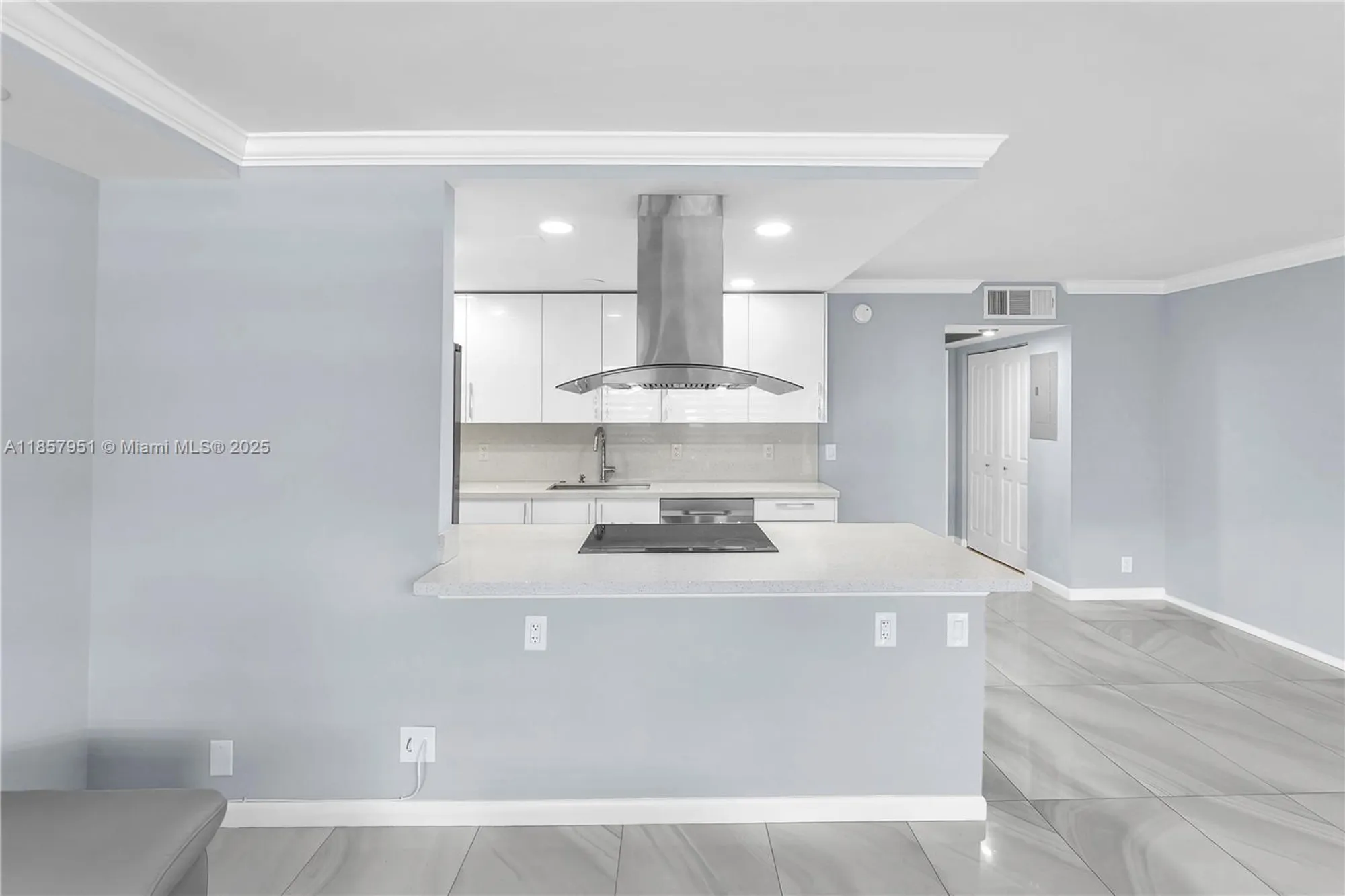 Property Slideshow image 1 of 26 | 2301 lucaya ln g2, Coconut Creek, FL, 33066