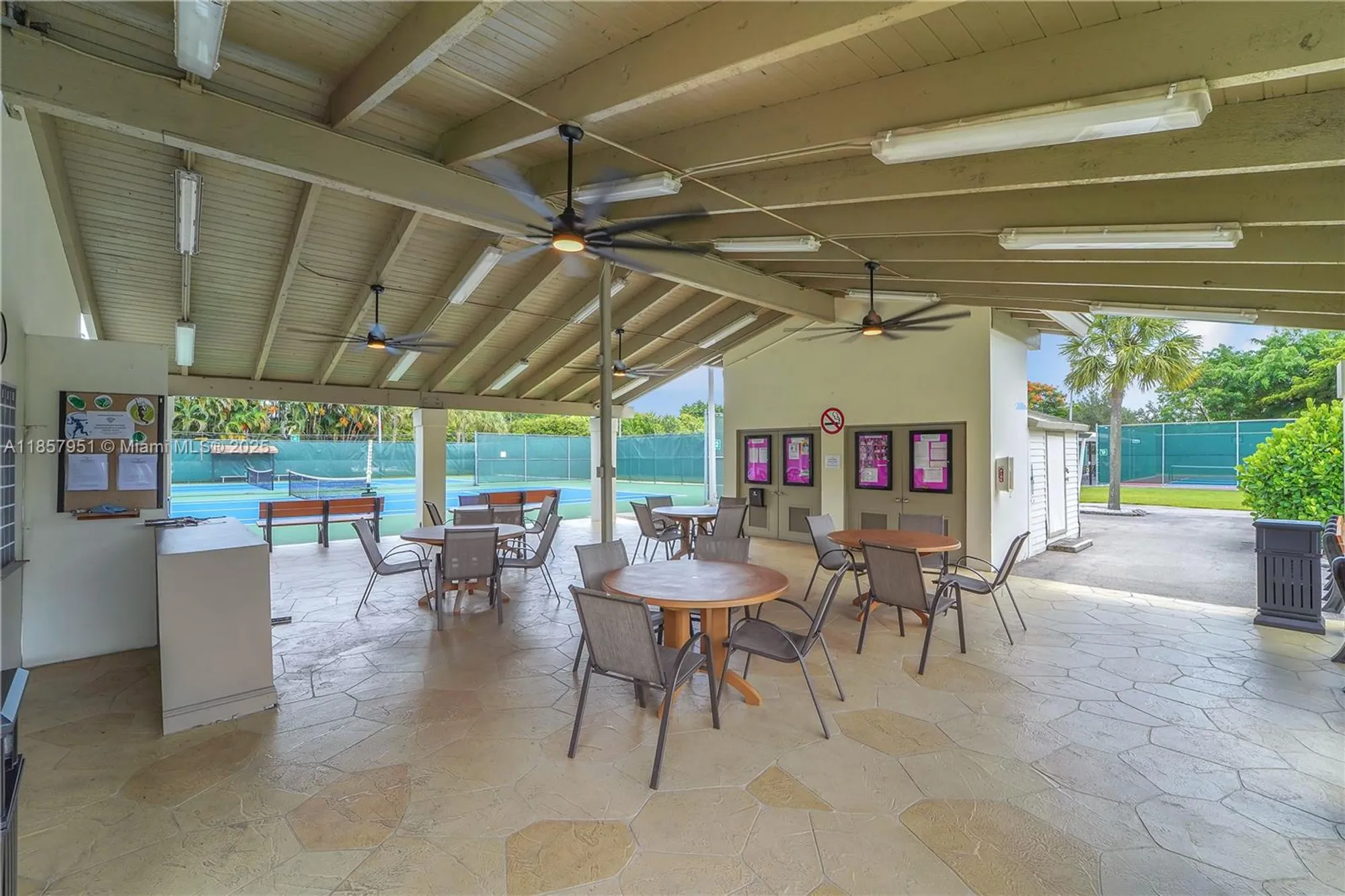 Property Slideshow image 24 of 26 | 2301 lucaya ln g2, Coconut Creek, FL, 33066
