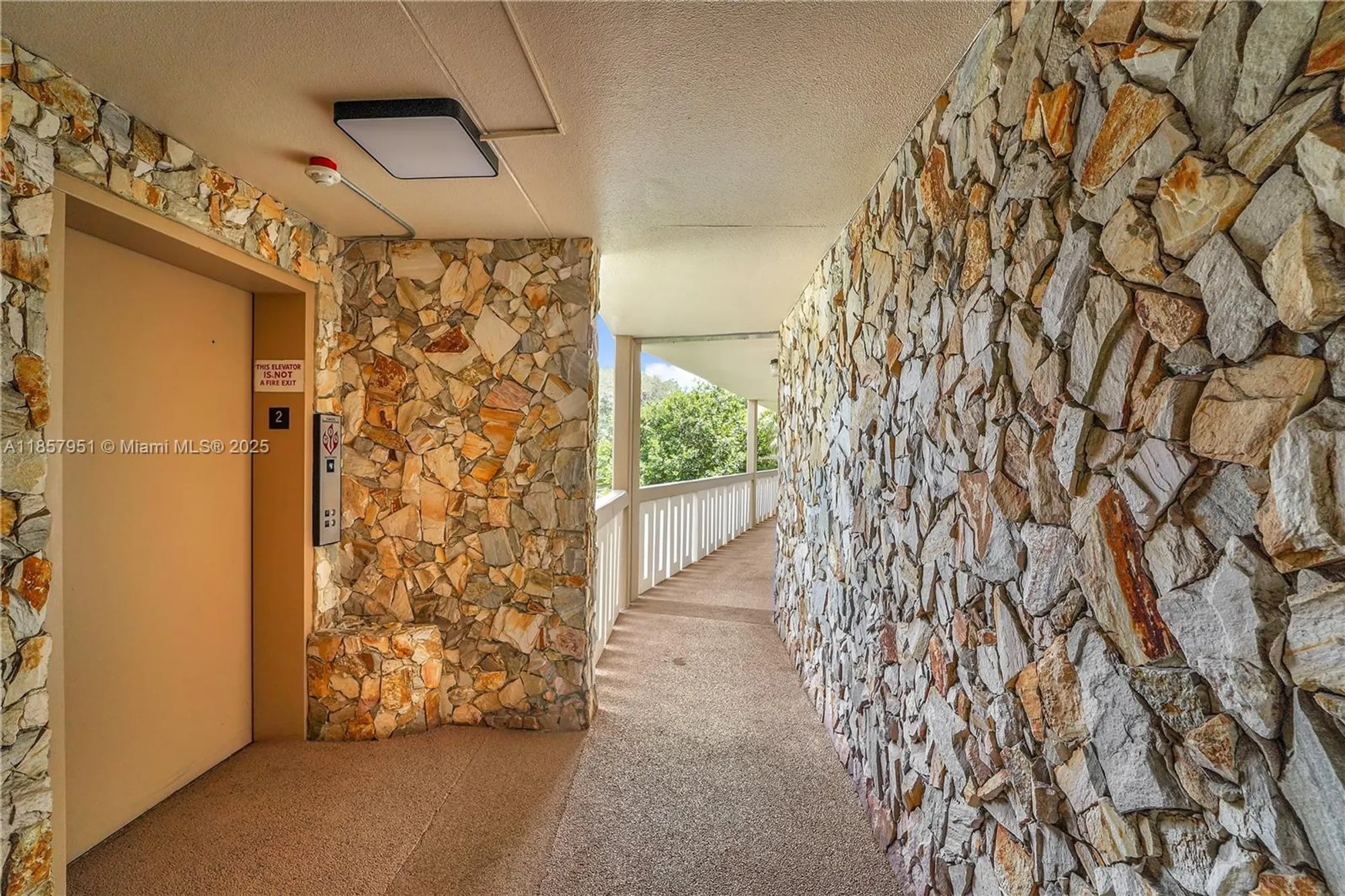 Property Slideshow image 23 of 26 | 2301 lucaya ln g2, Coconut Creek, FL, 33066