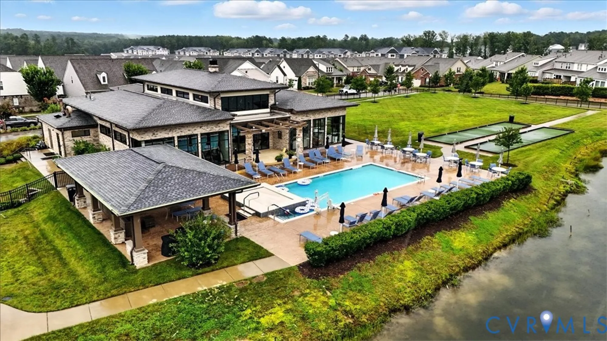 Property Slideshow image 45 of 50 | 6615 citory way unit 301, Moseley, VA, 23120