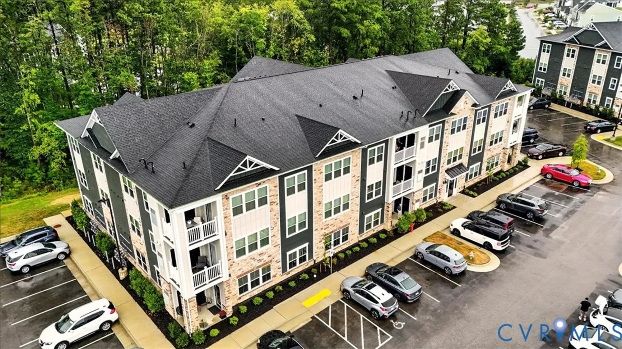 Property Slideshow image 41 of 50 | 6615 citory way unit 301, Moseley, VA, 23120