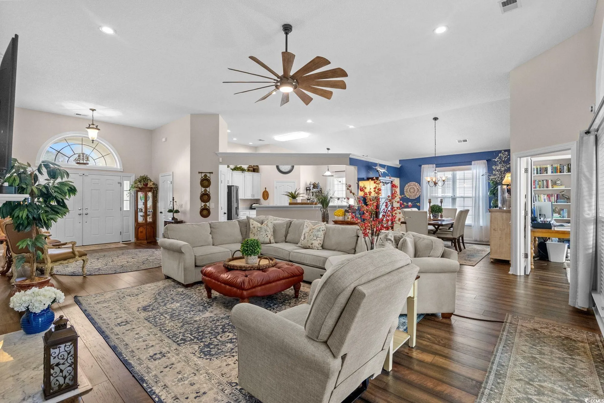 Property Slideshow image 4 of 40 | 1173 n blackmoor dr, Murrells Inlet, SC, 29576