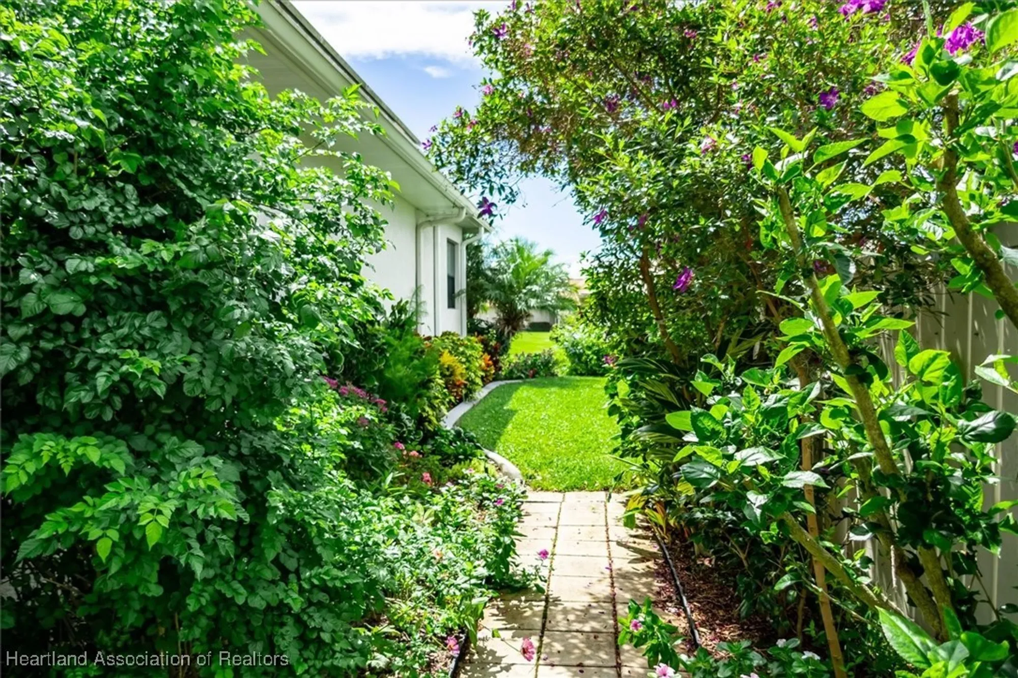 Property Slideshow image 43 of 49 | 17 acacia ct, Lake Placid, FL, 33852