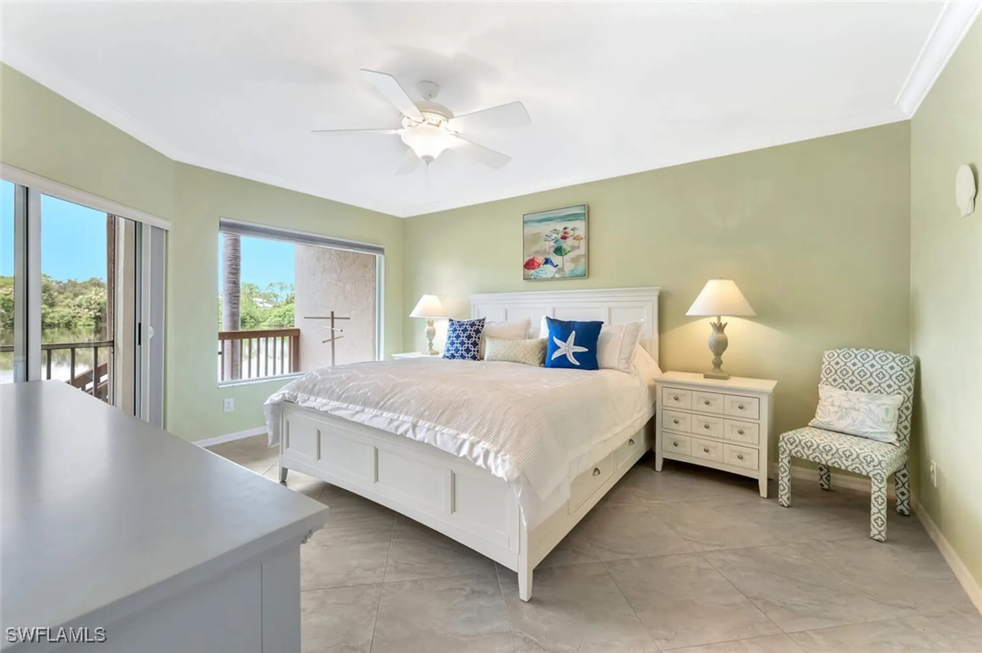 Property Slideshow image 16 of 50 | 26901 wedgewood dr 101, Bonita Springs, FL, 34134