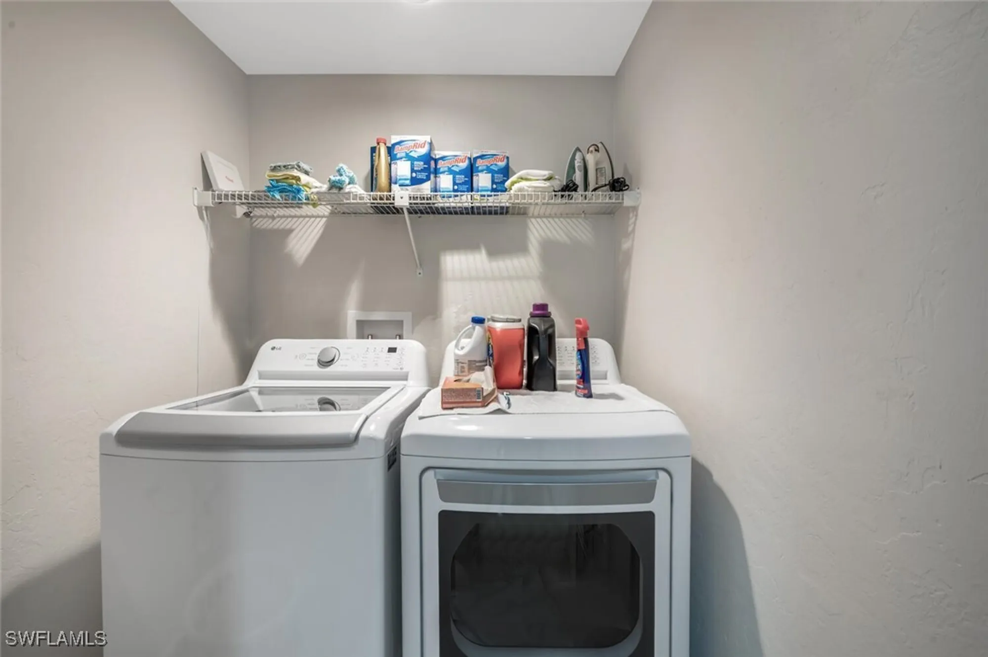 Property Slideshow image 28 of 50 | 26901 wedgewood dr 101, Bonita Springs, FL, 34134