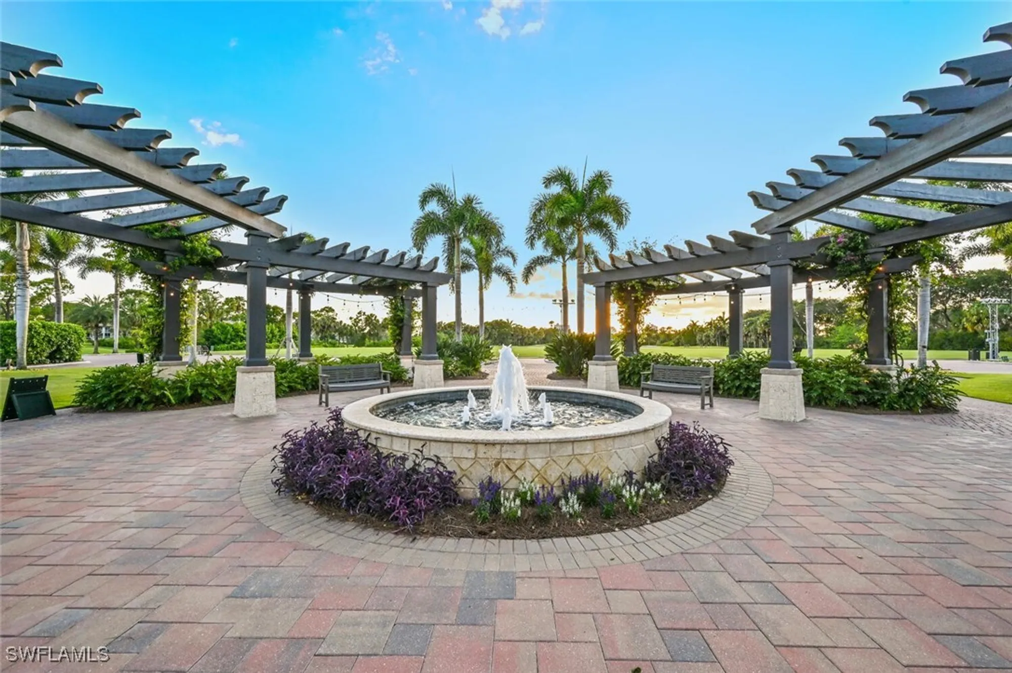 Property Slideshow image 42 of 50 | 26901 wedgewood dr 101, Bonita Springs, FL, 34134