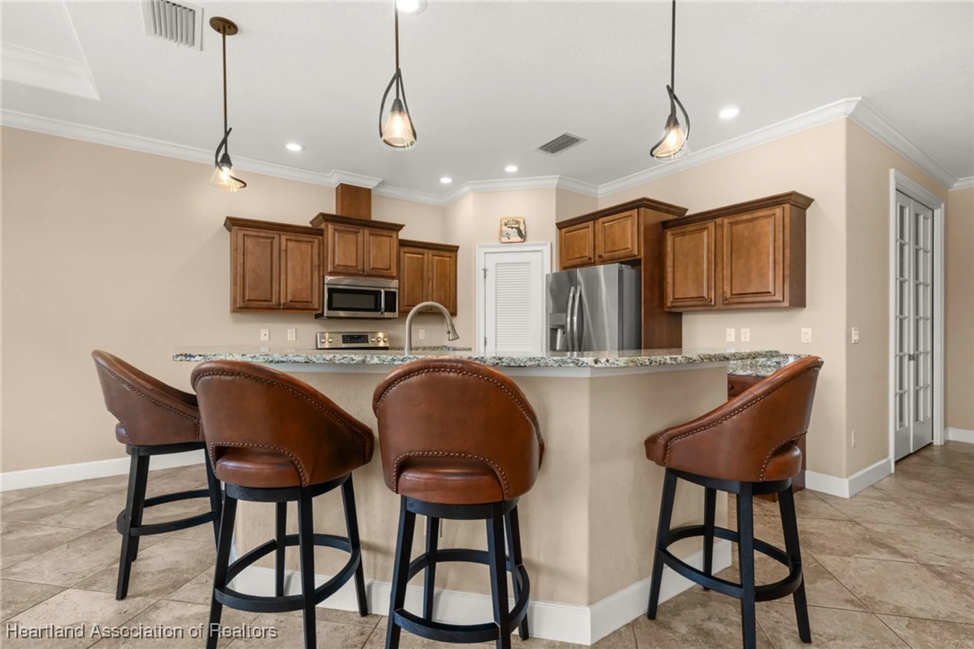 Property Slideshow image 13 of 48 | 5056 birkdale dr, Avon Park, FL, 33825