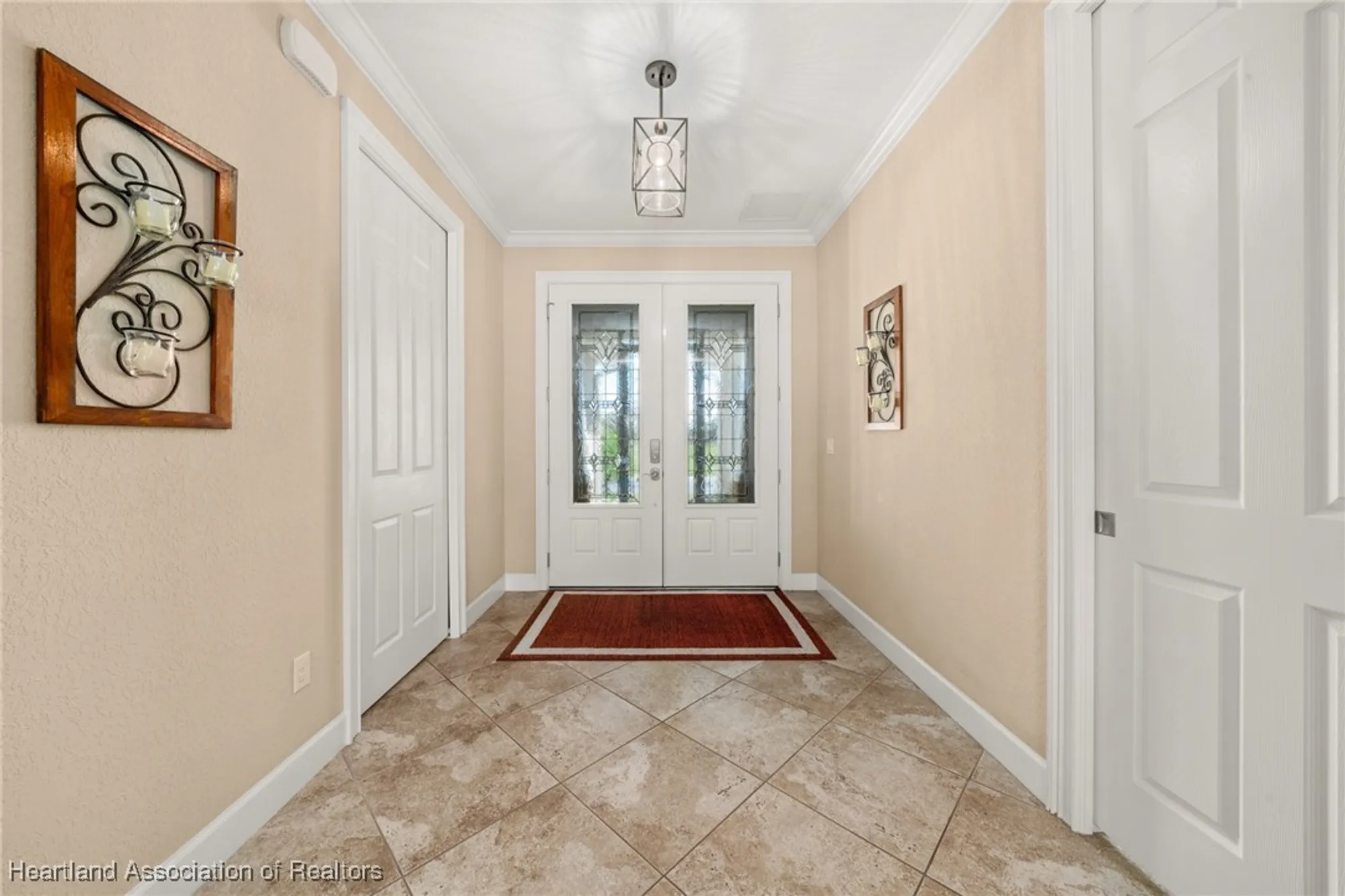 Property Slideshow image 5 of 48 | 5056 birkdale dr, Avon Park, FL, 33825