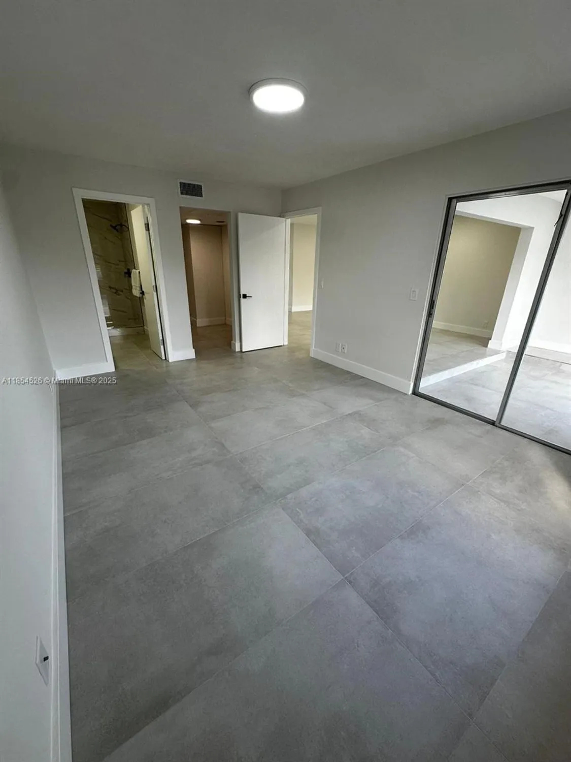 Property Slideshow image 12 of 38 | 316 cape cod cir b, Lake Worth, FL, 33467