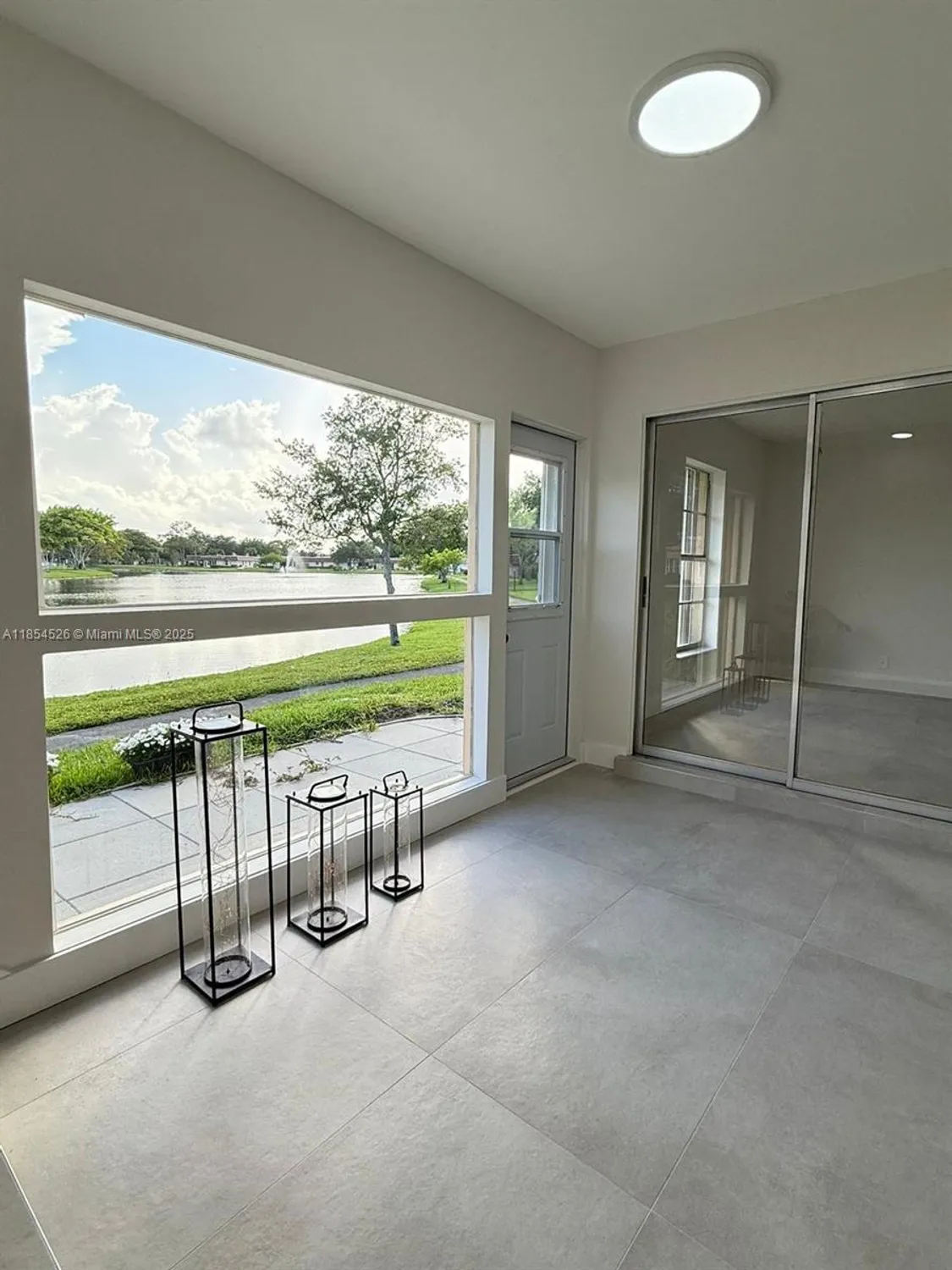 Property Slideshow image 8 of 38 | 316 cape cod cir b, Lake Worth, FL, 33467