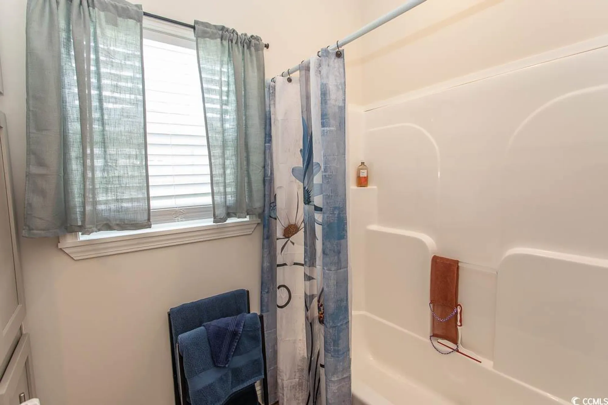 Property Slideshow image 18 of 39 | 2052 eastlynn dr, Conway, SC, 29526