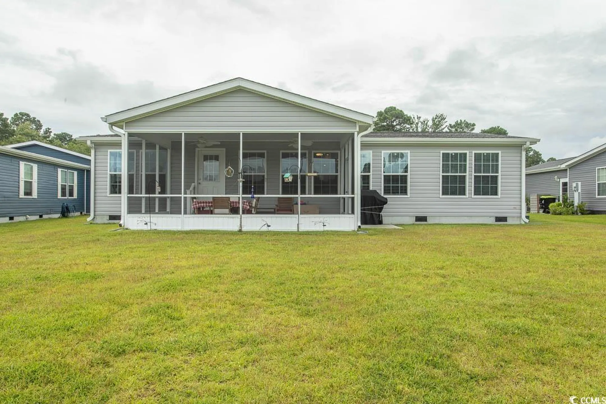 Property Slideshow image 30 of 39 | 2052 eastlynn dr, Conway, SC, 29526