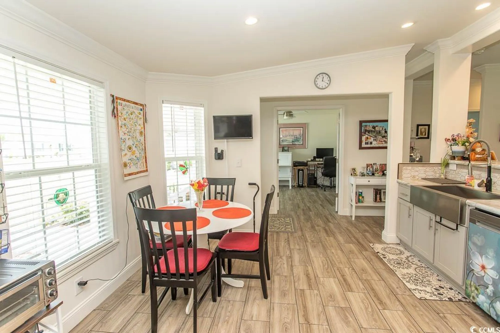 Property Slideshow image 8 of 39 | 2052 eastlynn dr, Conway, SC, 29526