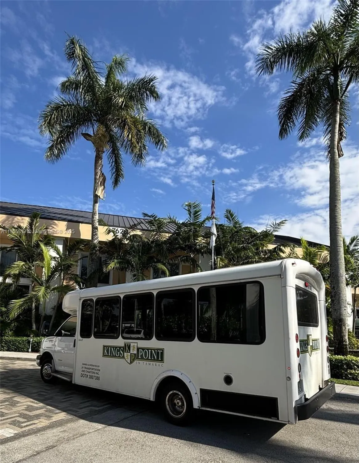 Property Slideshow image 10 of 37 | 7763 southampton ter apt 211, Tamarac, FL, 33321