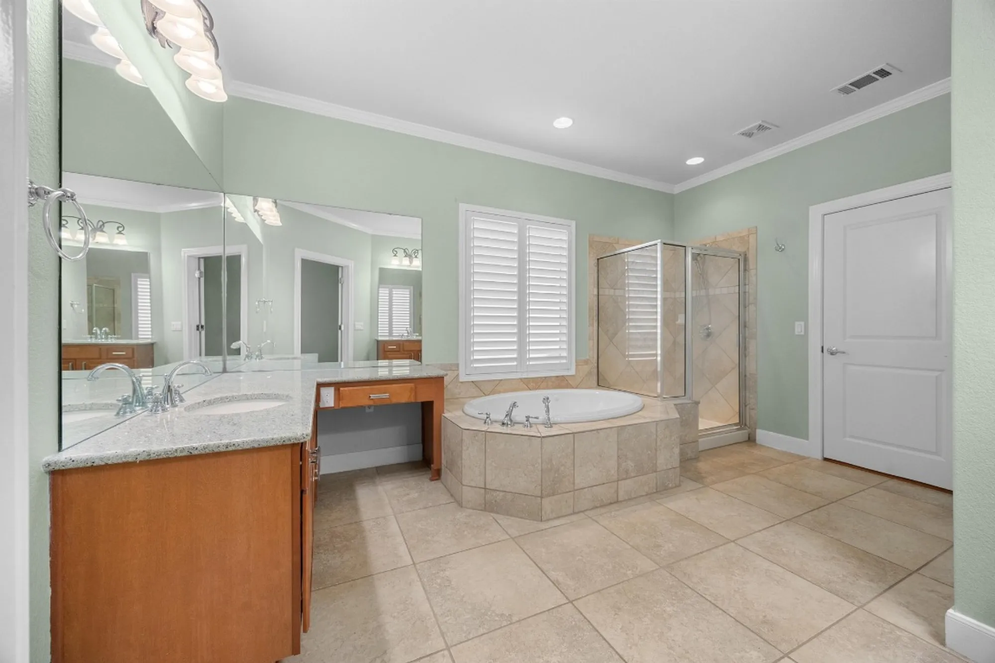 Property Slideshow image 23 of 39 | 416 palmetto dr, Georgetown, TX, 78633