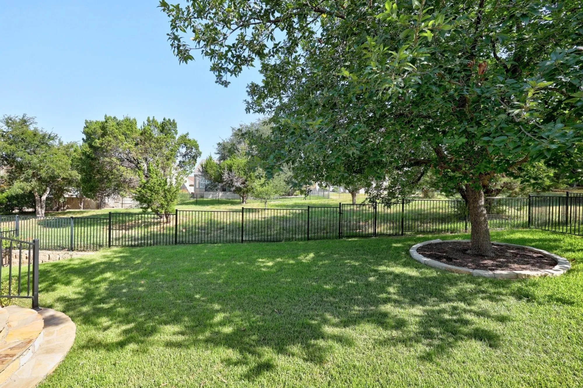 Property Slideshow image 37 of 39 | 416 palmetto dr, Georgetown, TX, 78633
