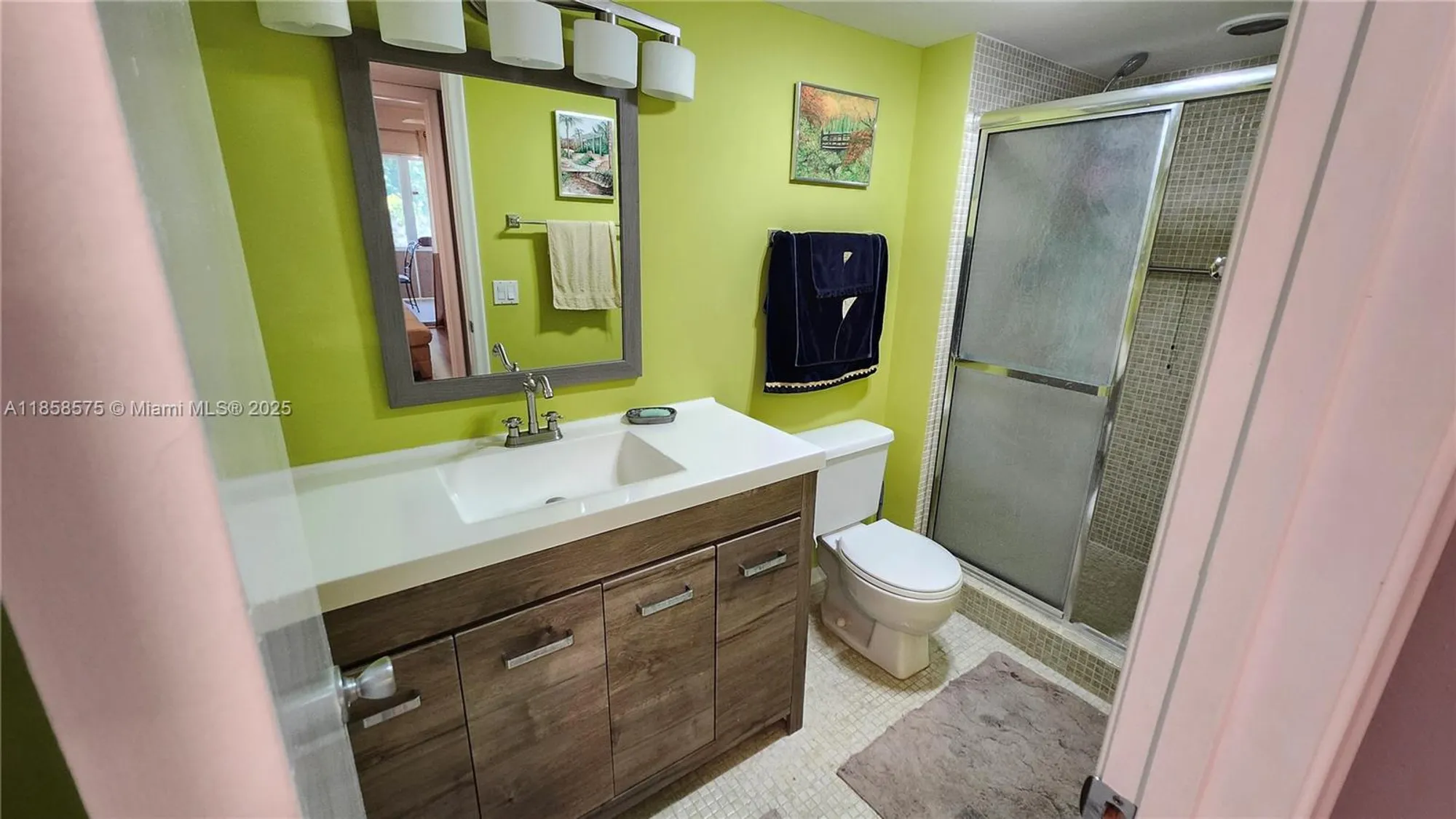 Property Slideshow image 17 of 40 | 4047 lyndhurst k # 4047, Deerfield Beach, FL, 33442