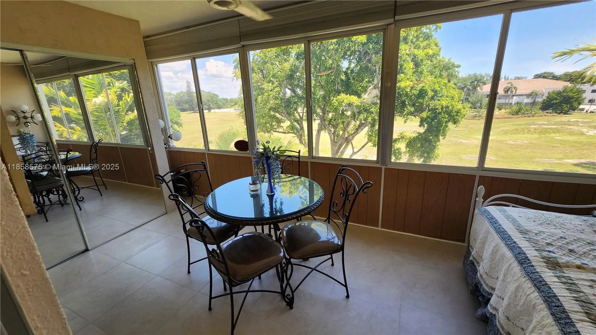 Property Slideshow image 19 of 40 | 4047 lyndhurst k # 4047, Deerfield Beach, FL, 33442