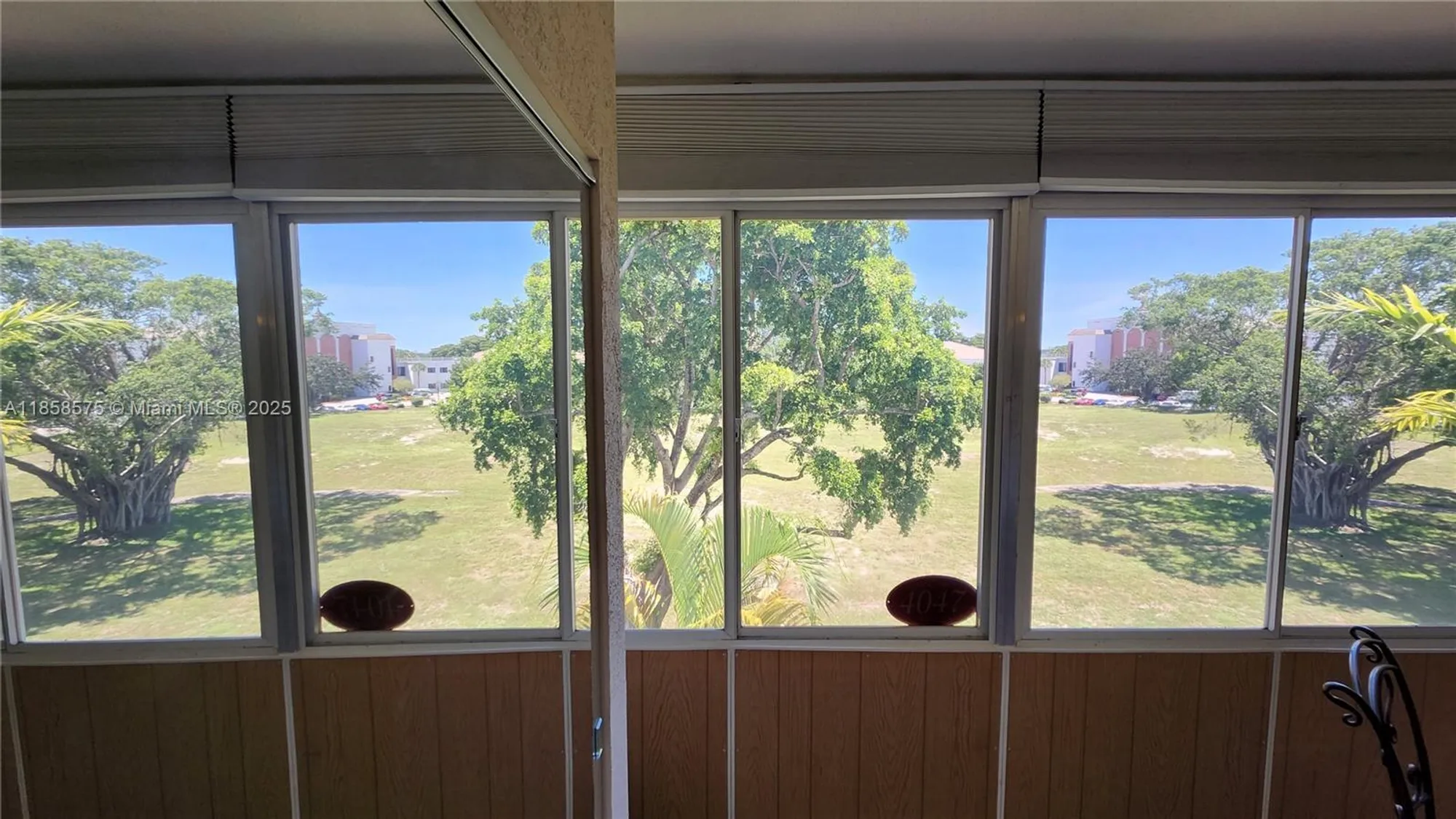 Property Slideshow image 22 of 40 | 4047 lyndhurst k # 4047, Deerfield Beach, FL, 33442