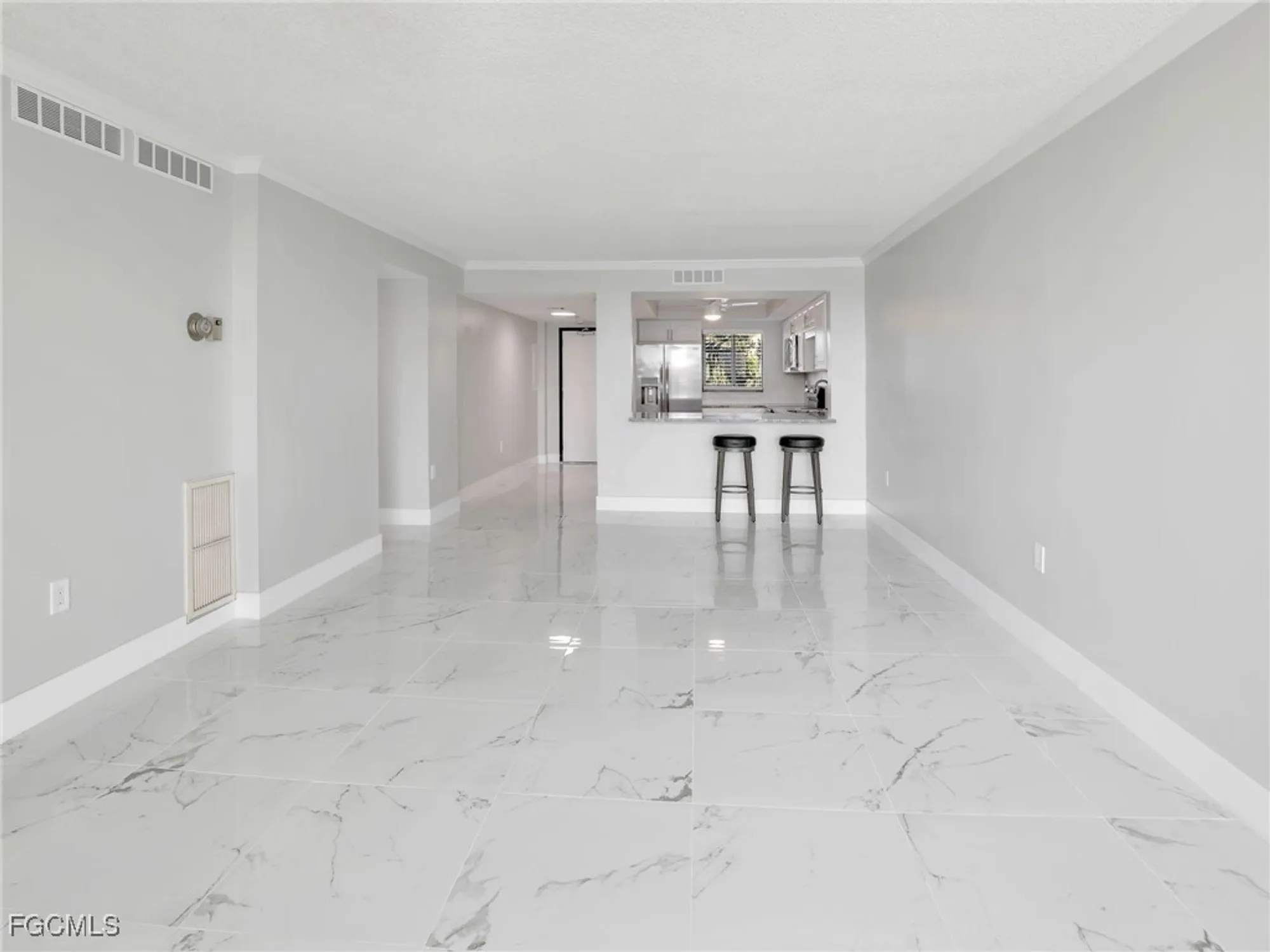 Property Slideshow image 21 of 28 | 4280 se 20th pl 207, Cape Coral, FL, 33904