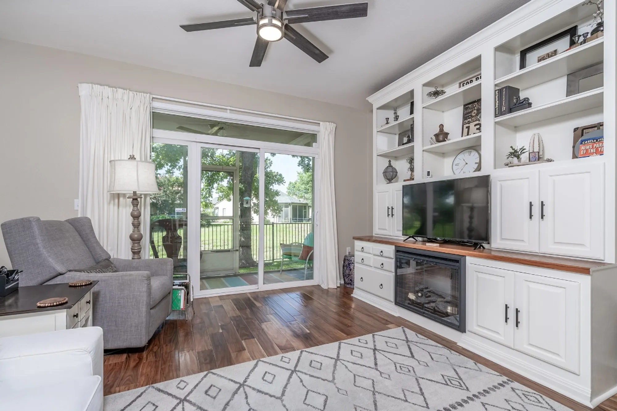 Property Slideshow image 14 of 26 | 113 honey creek trl, Georgetown, TX, 78633