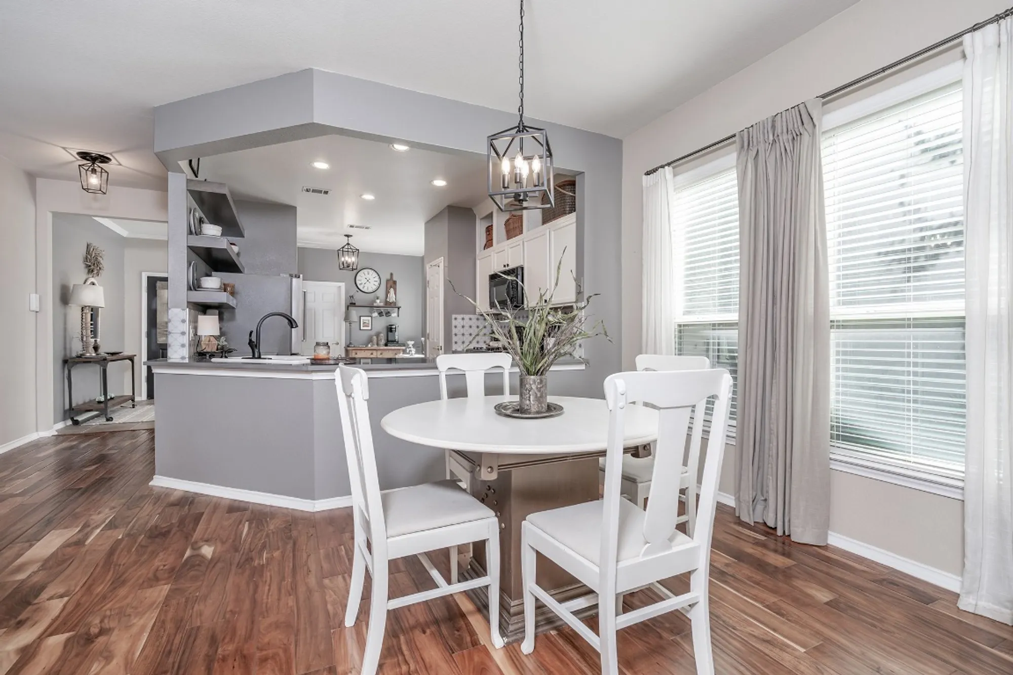 Property Slideshow image 15 of 26 | 113 honey creek trl, Georgetown, TX, 78633