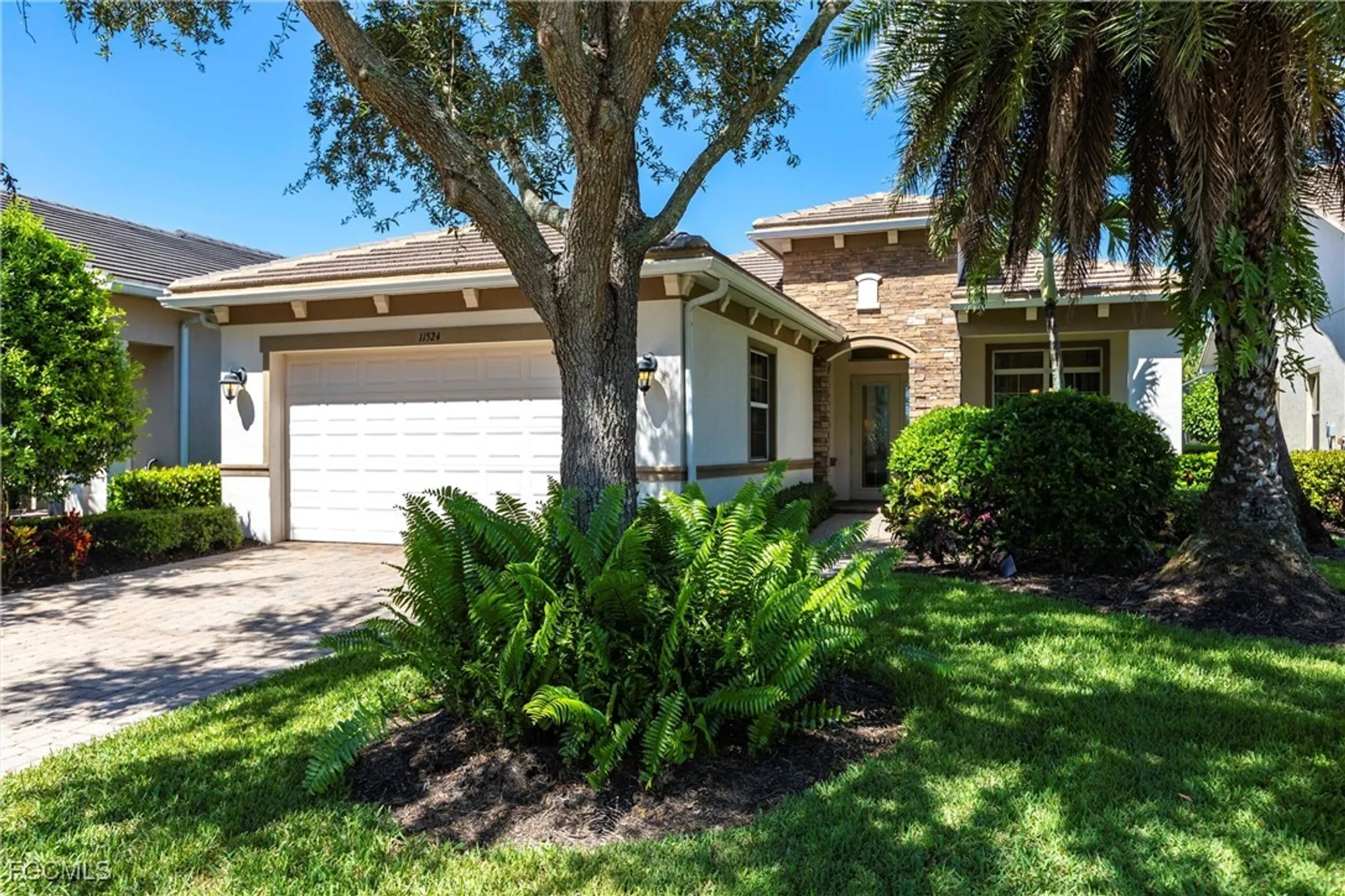 Property Slideshow image 3 of 50 | 11524 verandah palm ct, Fort Myers, FL, 33905