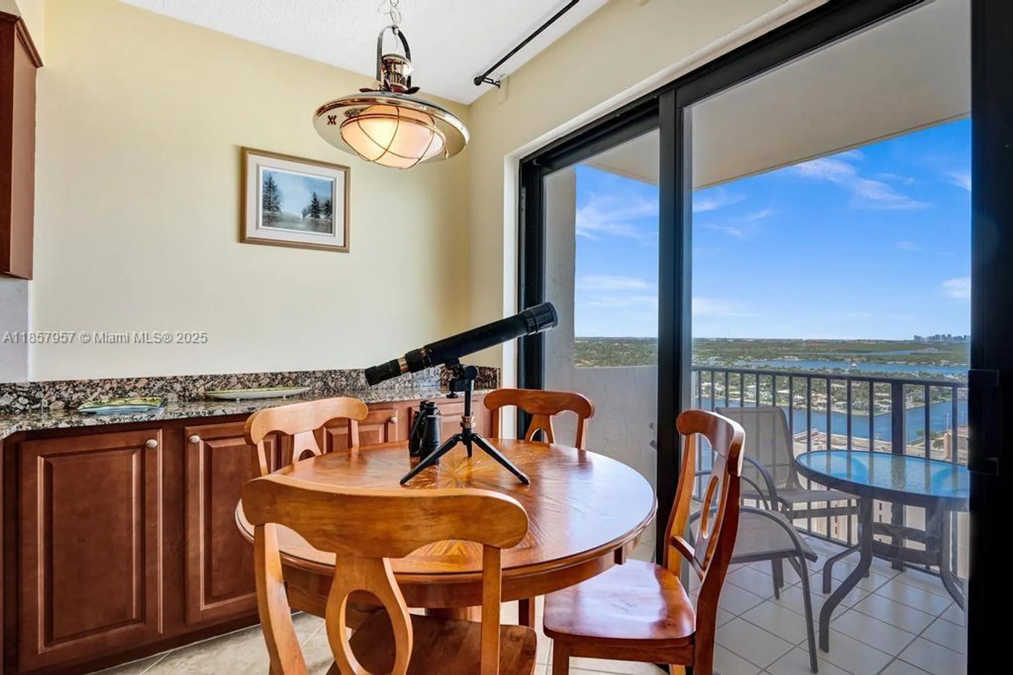 Property Slideshow image 14 of 77 | 1201 s ocean dr 2308n, Hollywood, FL, 33019