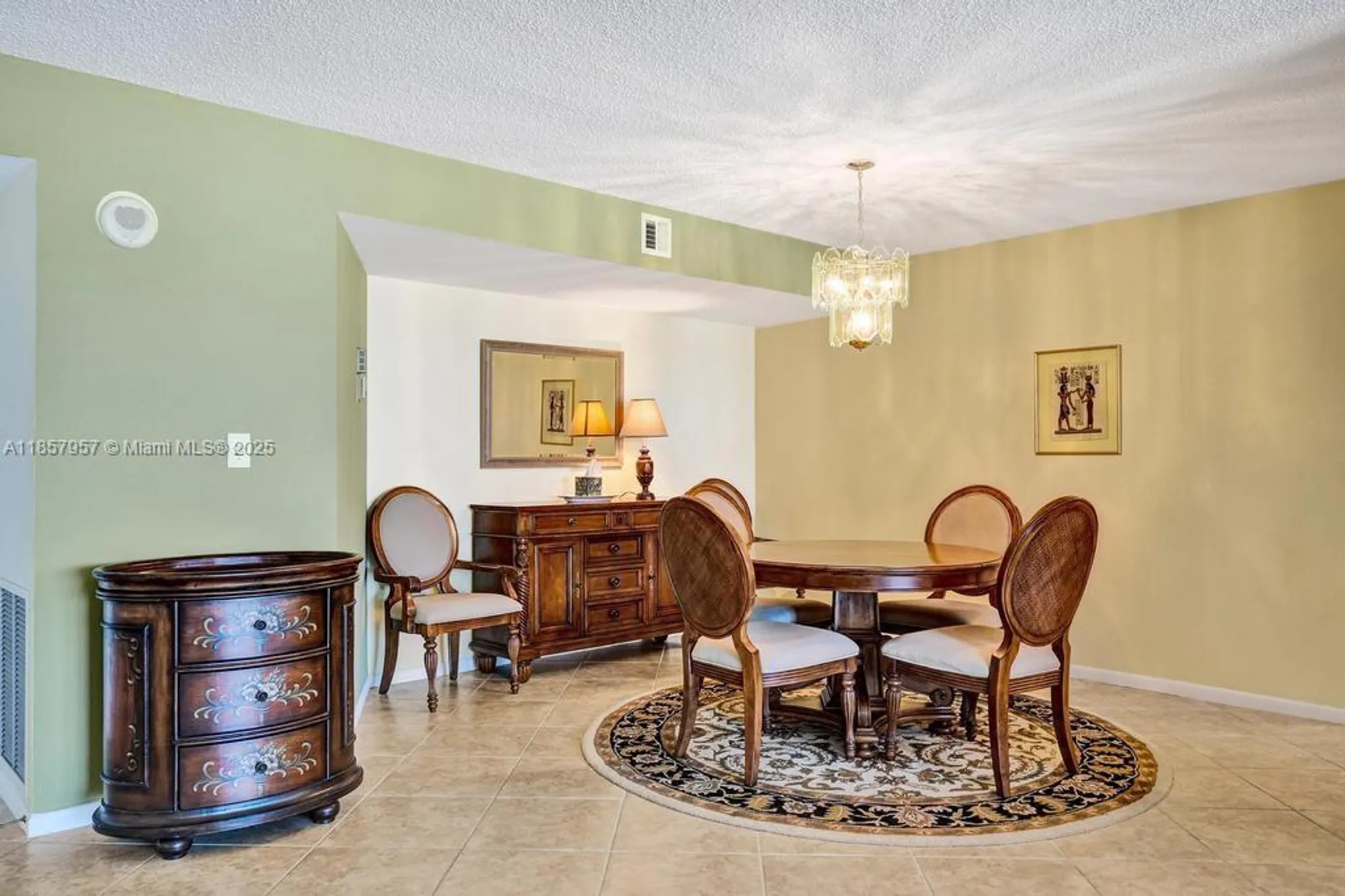 Property Slideshow image 16 of 77 | 1201 s ocean dr 2308n, Hollywood, FL, 33019