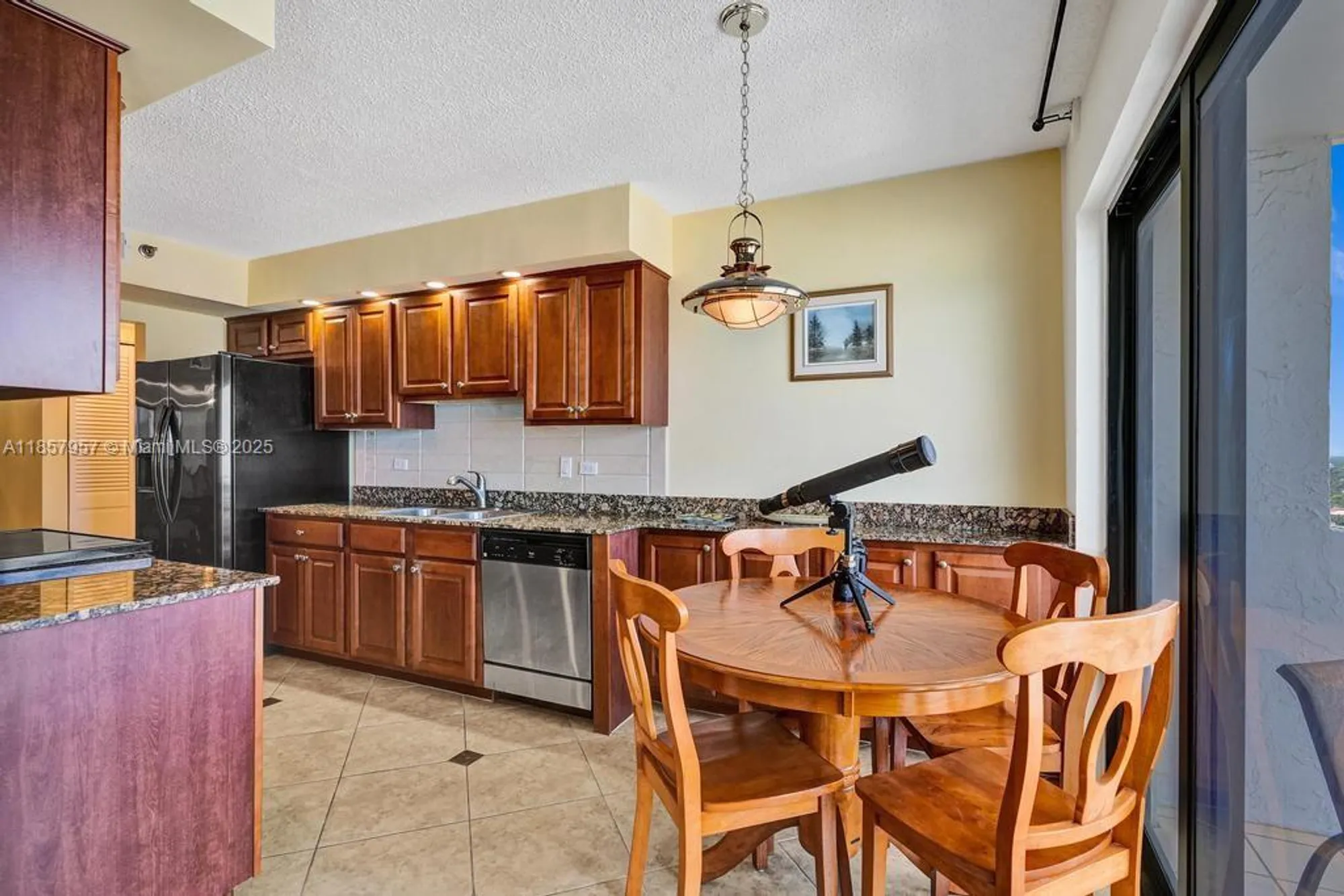 Property Slideshow image 19 of 77 | 1201 s ocean dr 2308n, Hollywood, FL, 33019