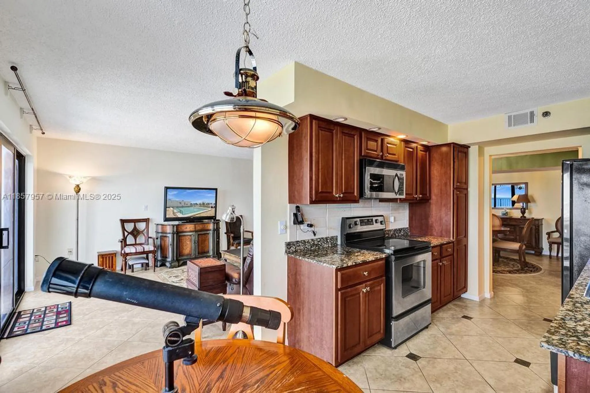 Property Slideshow image 20 of 77 | 1201 s ocean dr 2308n, Hollywood, FL, 33019