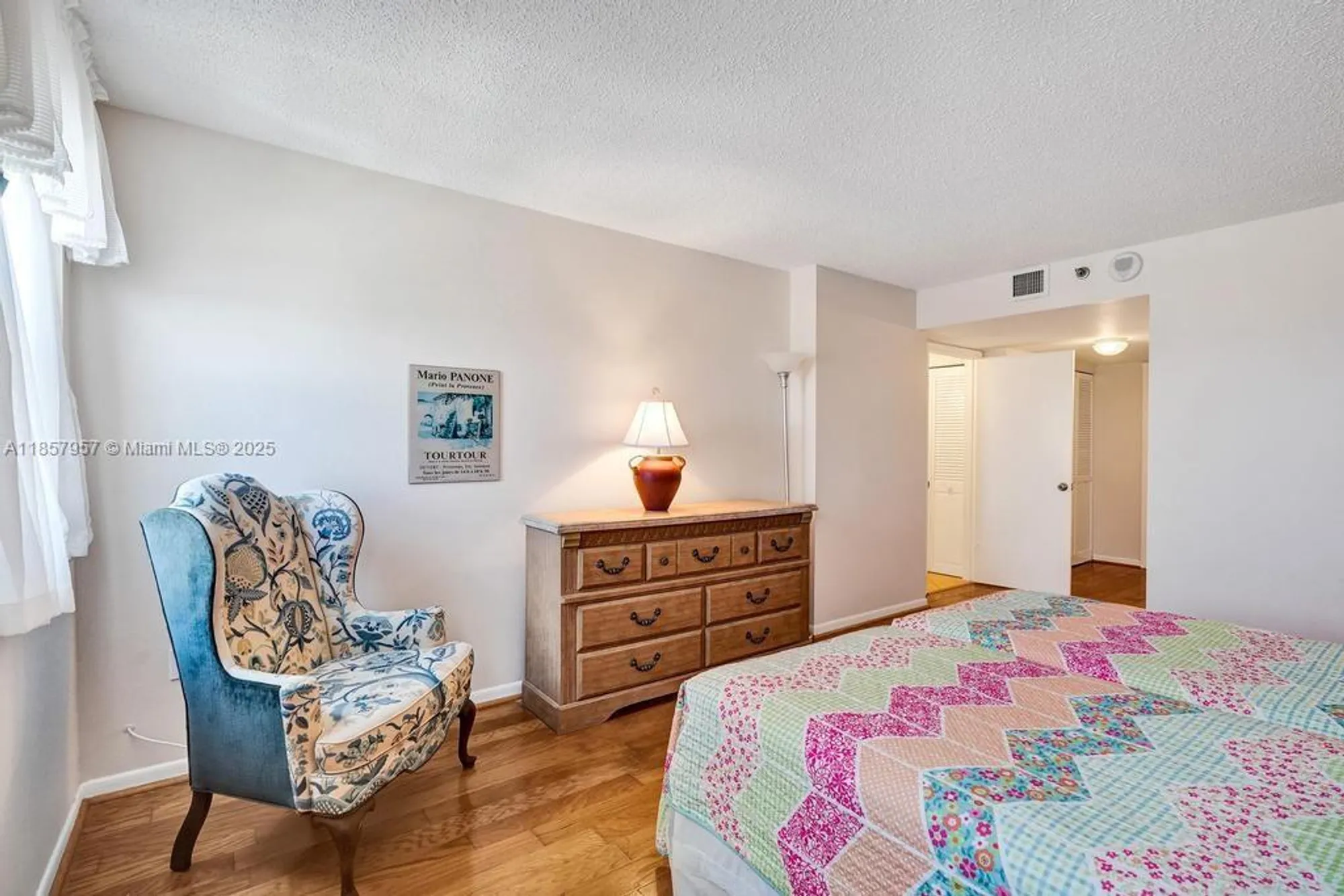 Property Slideshow image 32 of 77 | 1201 s ocean dr 2308n, Hollywood, FL, 33019