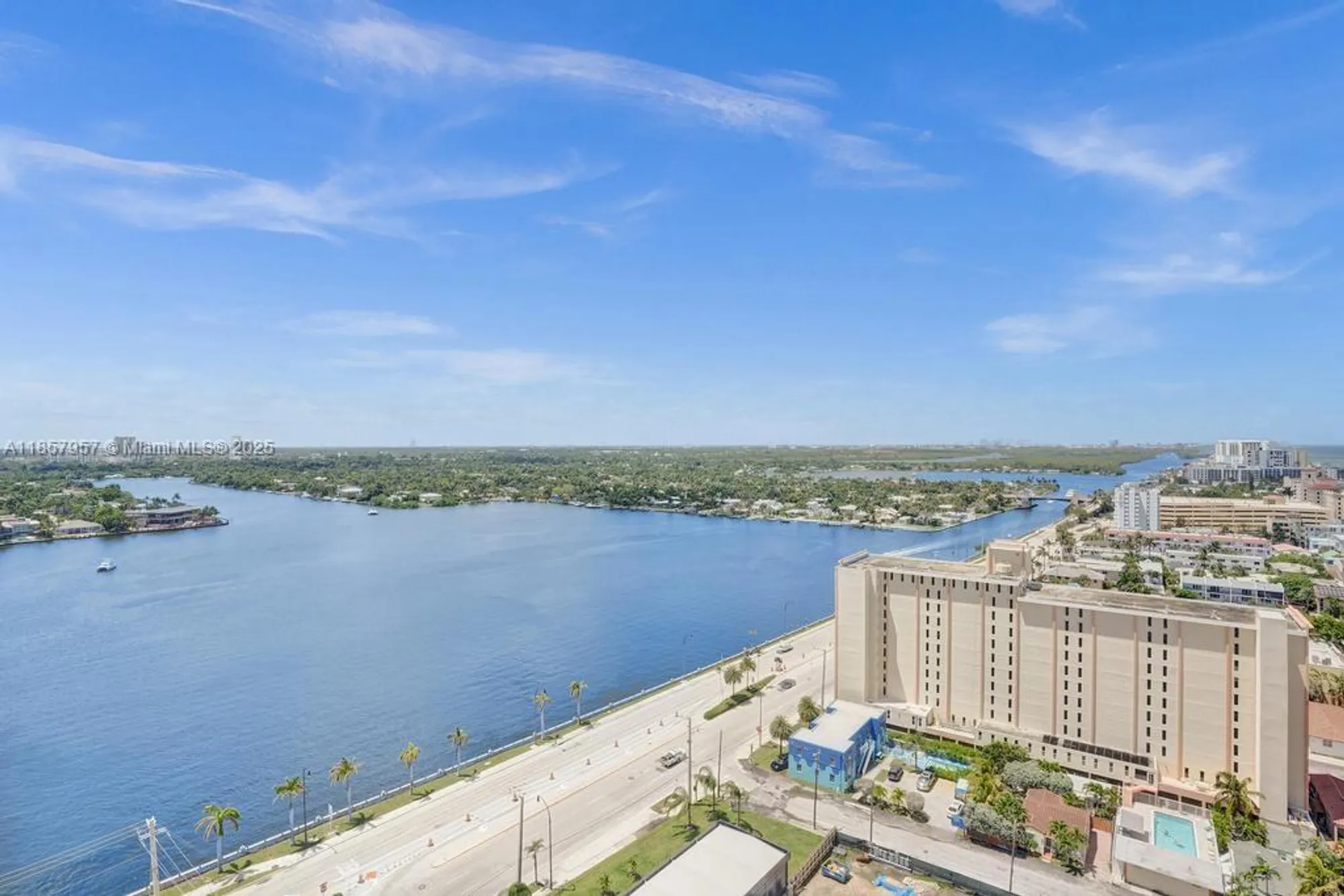 Property Slideshow image 4 of 77 | 1201 s ocean dr 2308n, Hollywood, FL, 33019