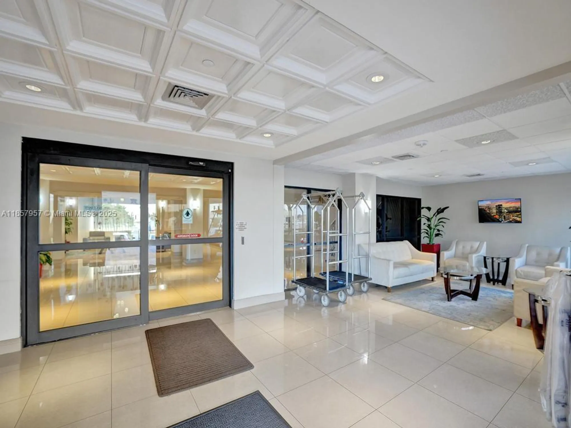 Property Slideshow image 74 of 77 | 1201 s ocean dr 2308n, Hollywood, FL, 33019
