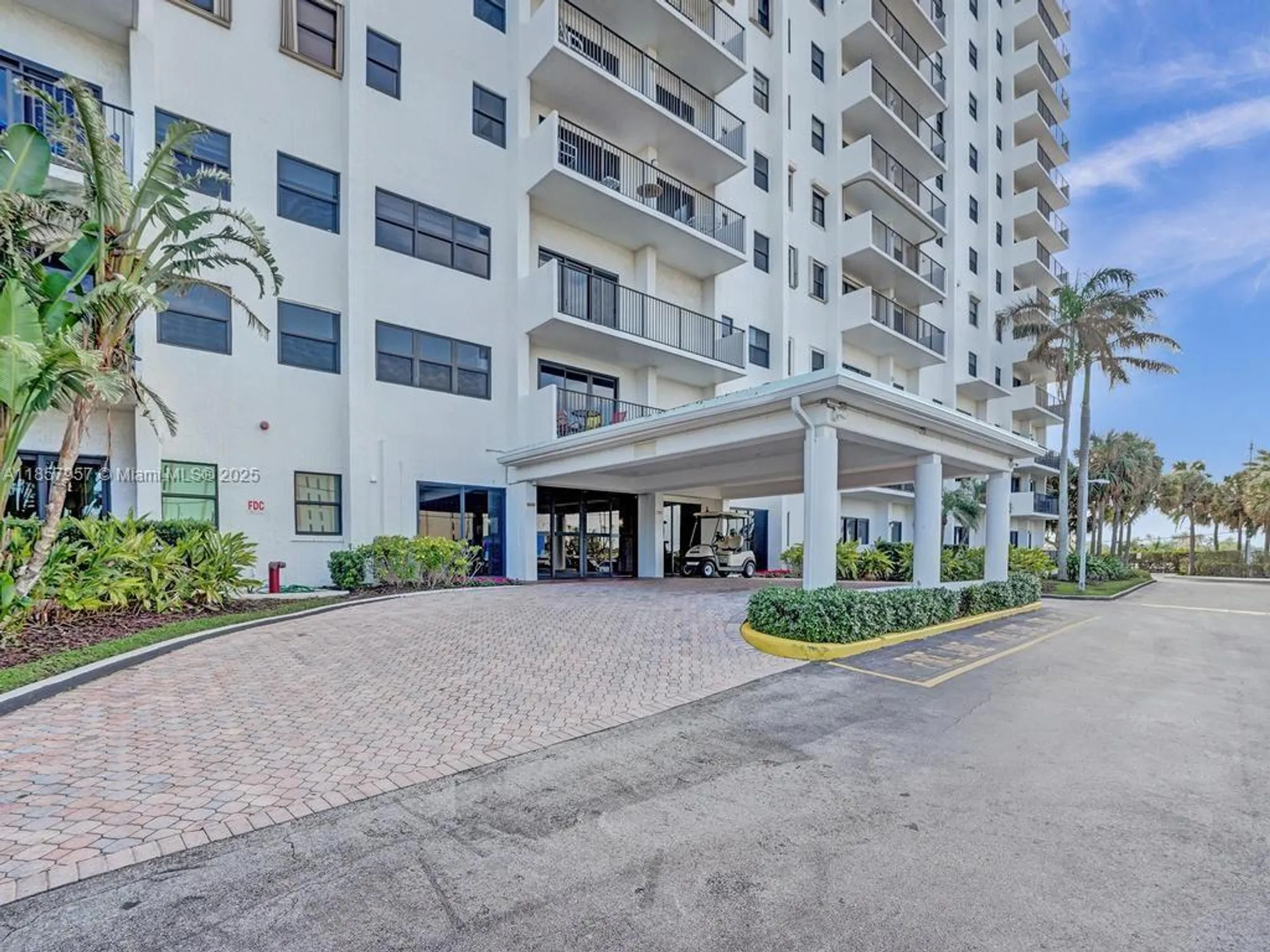 Property Slideshow image 75 of 77 | 1201 s ocean dr 2308n, Hollywood, FL, 33019