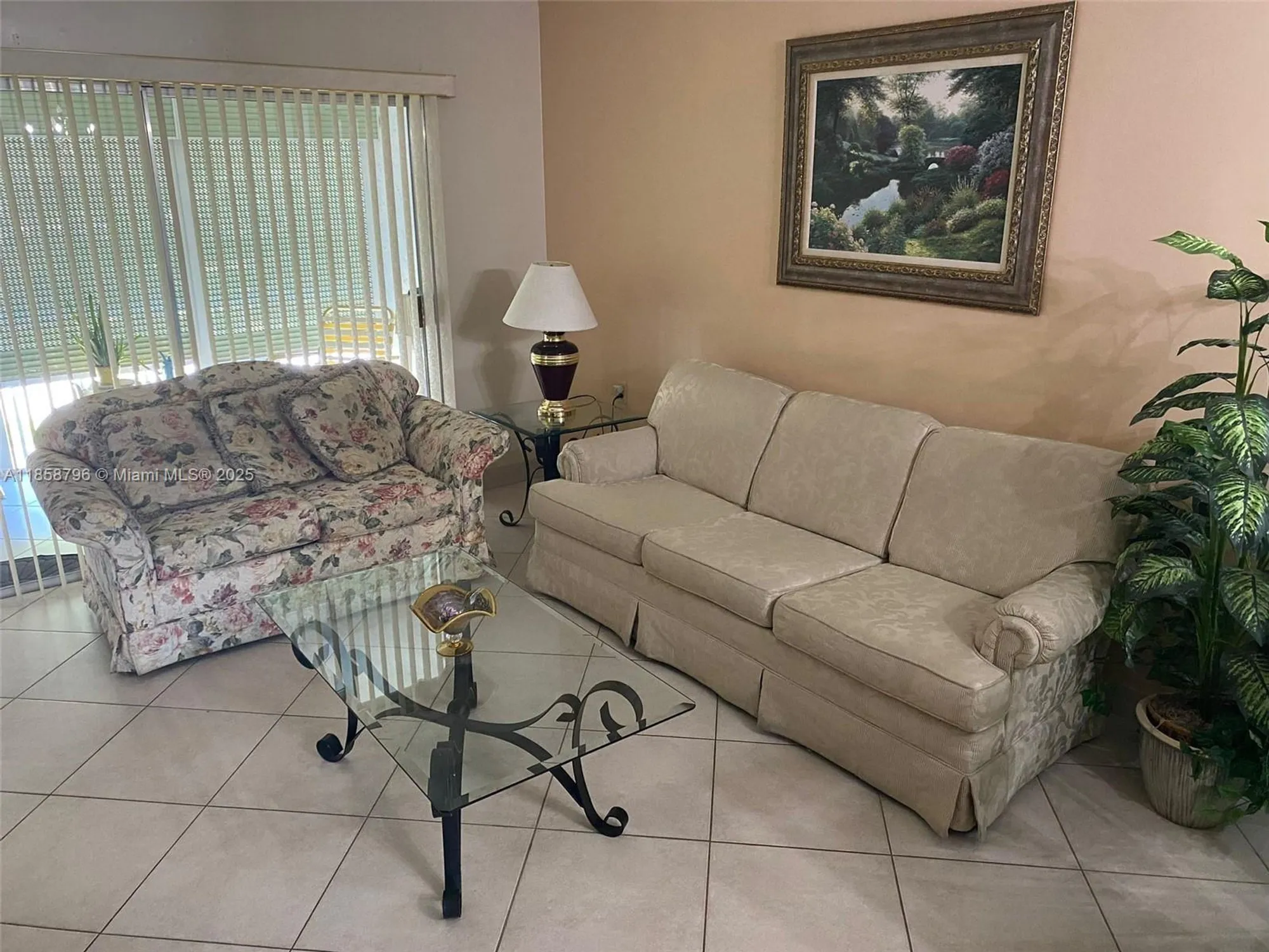 Property Slideshow image 8 of 14 | 1206 bahama bnd c2, Coconut Creek, FL, 33066