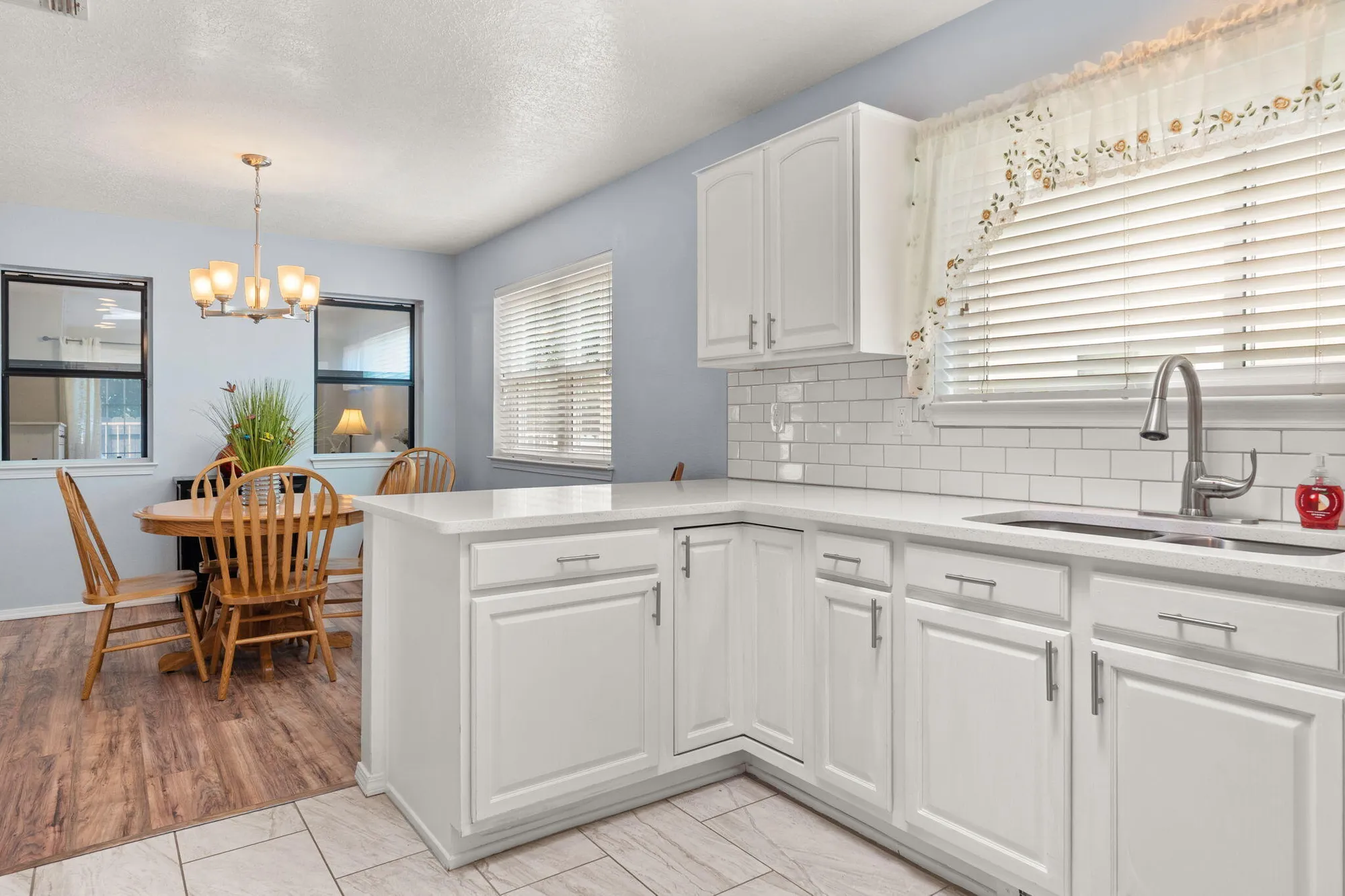 Property Slideshow image 19 of 46 | 3404 esplanade pl, Rio Rancho, NM, 87124