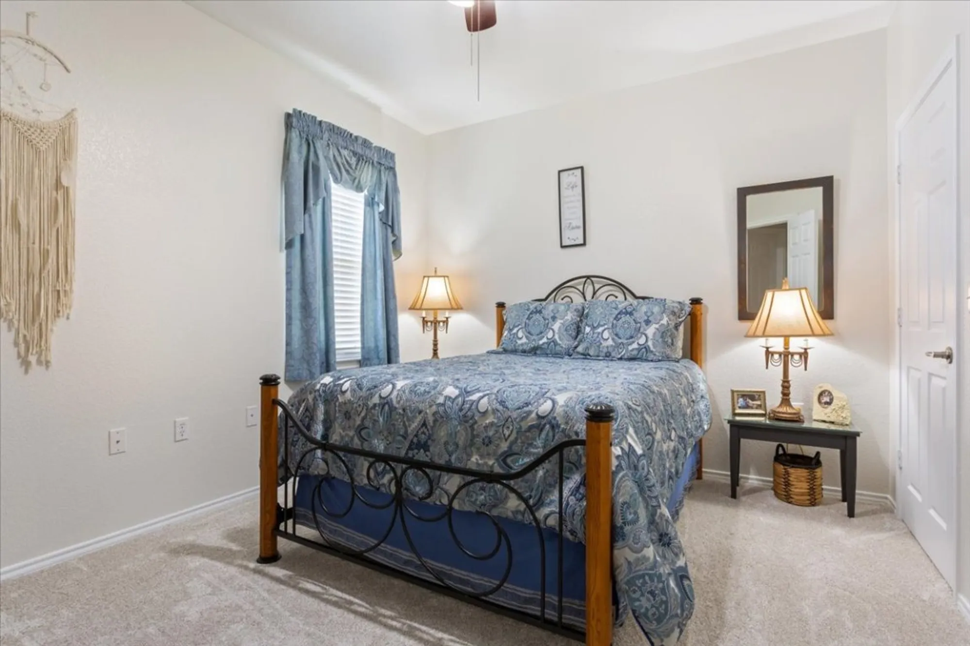 Property Slideshow image 17 of 26 | 812 prairie grass ln, Georgetown, TX, 78633