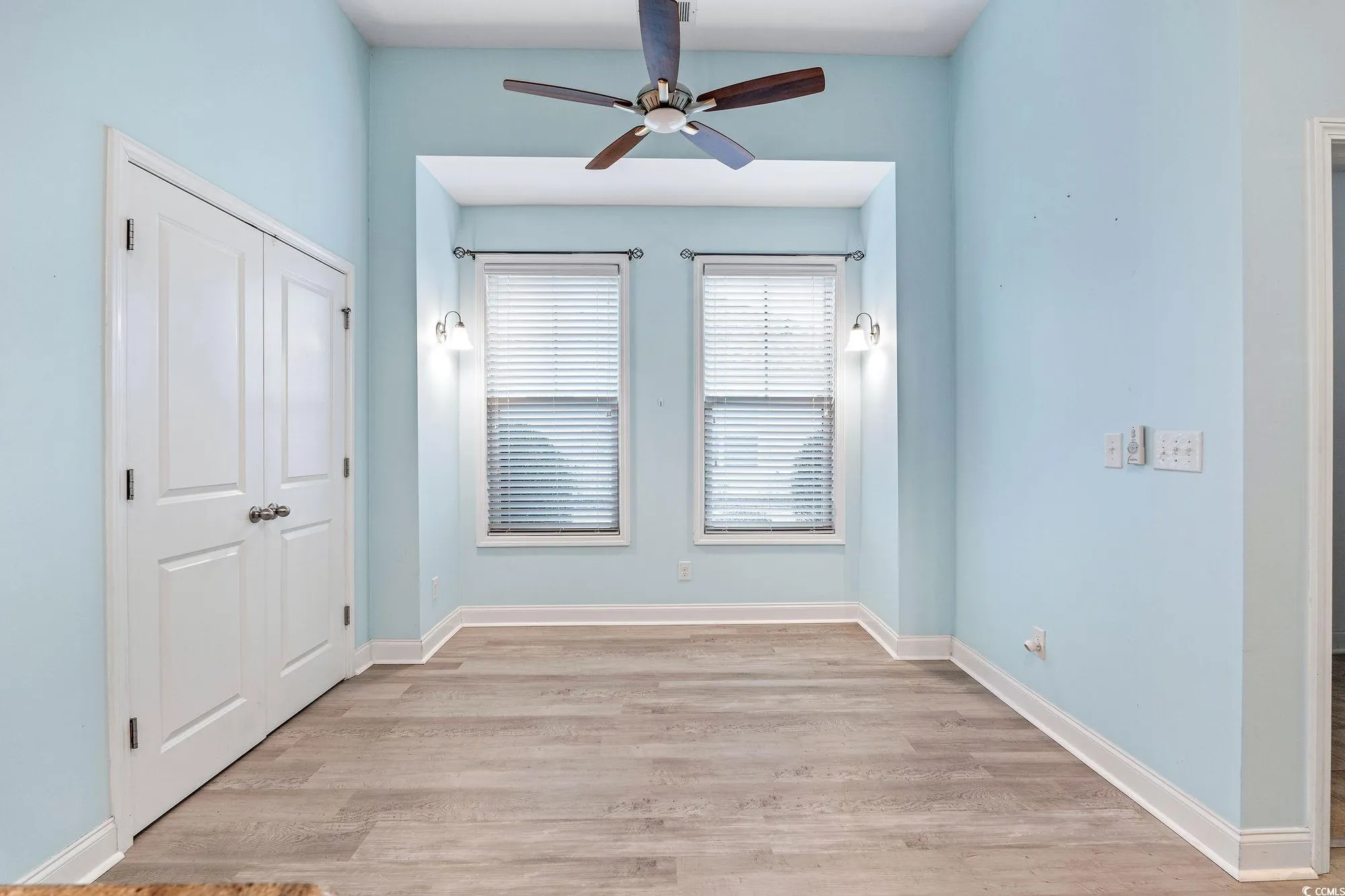 Property Slideshow image 16 of 39 | 5230 piemonte ln, Myrtle Beach, SC, 29579
