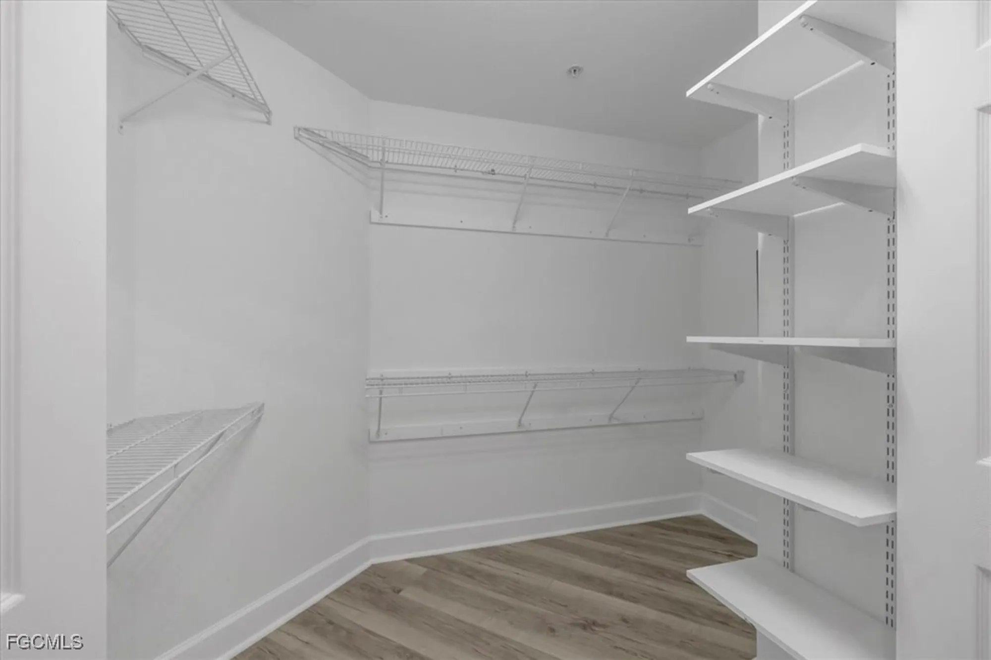 Property Slideshow image 25 of 48 | 13121 pebblebrook point cir 102, Fort Myers, FL, 33905