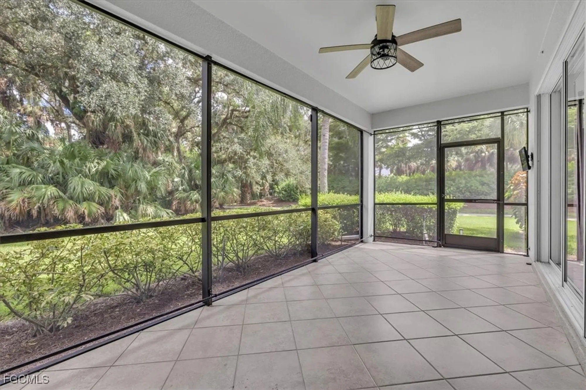 Property Slideshow image 39 of 48 | 13121 pebblebrook point cir 102, Fort Myers, FL, 33905