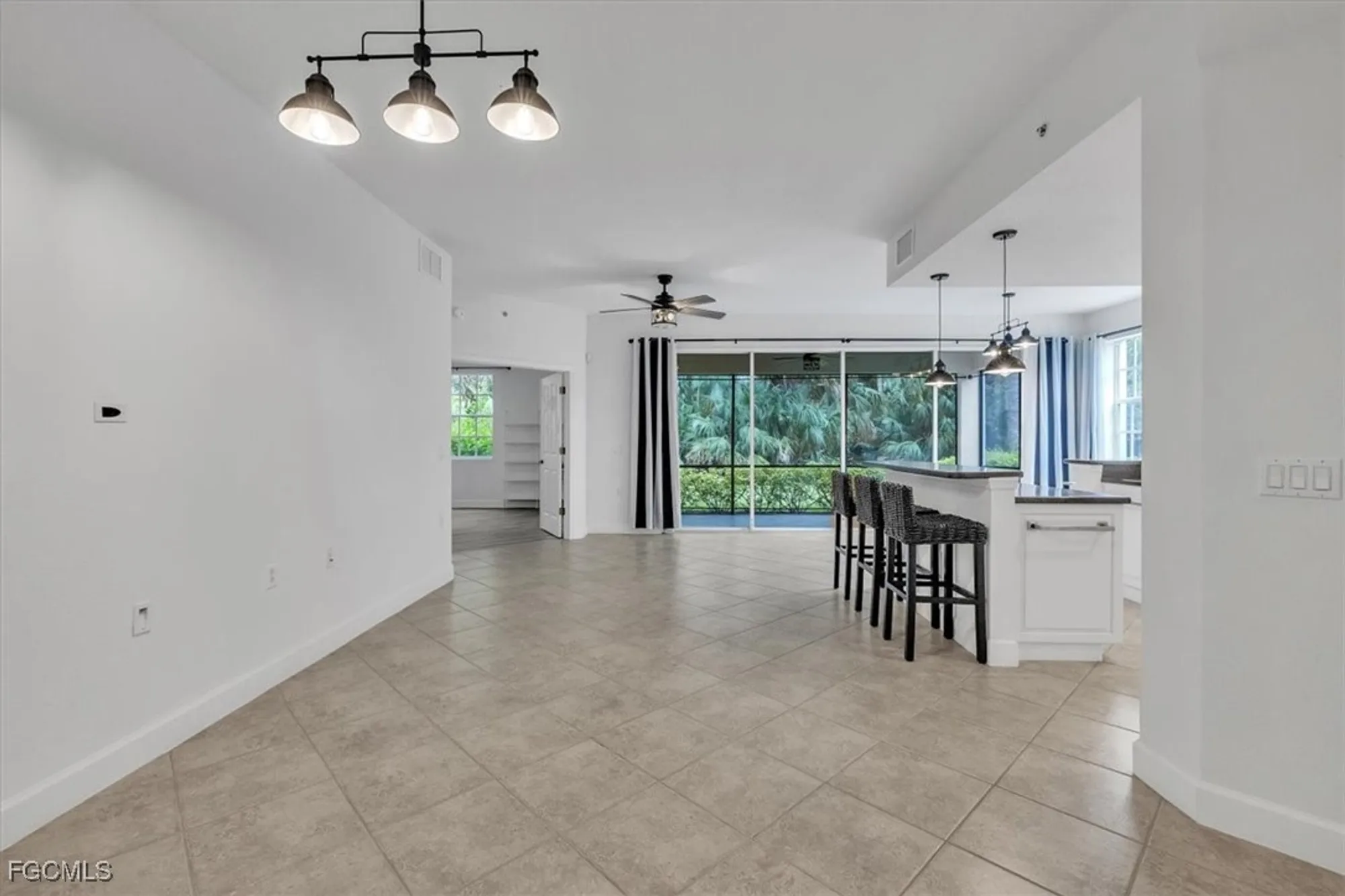 Property Slideshow image 5 of 48 | 13121 pebblebrook point cir 102, Fort Myers, FL, 33905